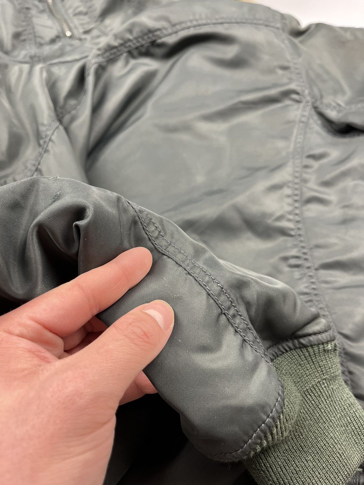 Diesel × Vintage DIESEL Vintage flight jacket thrashed faded bomber MA-1 y2k Size US M / EU 48-50 / 2 - 23 Thumbnail
