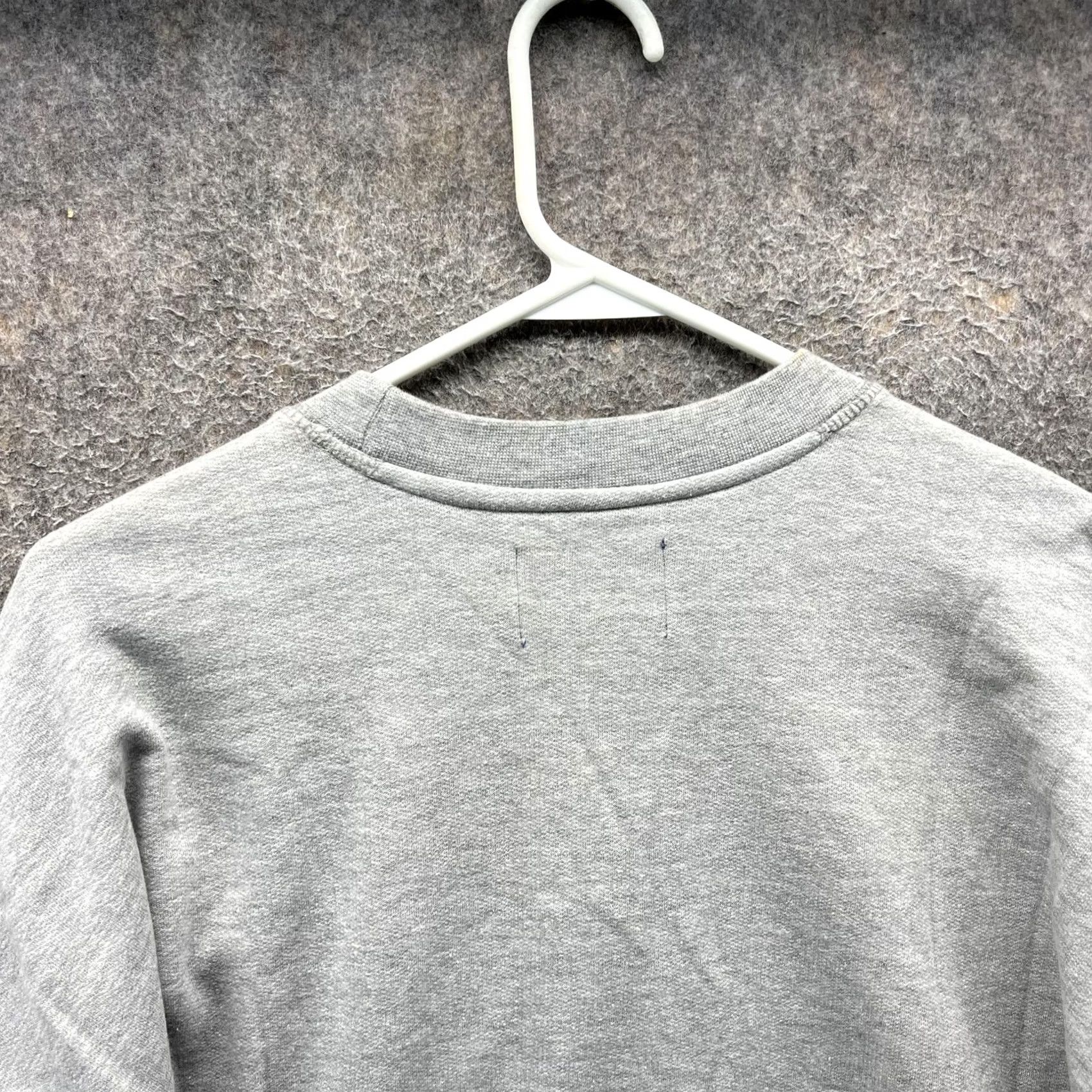 Guess GUESS Sweatshirt Mens XL Gray Logo Sleeve Pullover Fleece Crewneck Embroidered Tape KS Size US XL / EU 56 / 4 - 3 Thumbnail