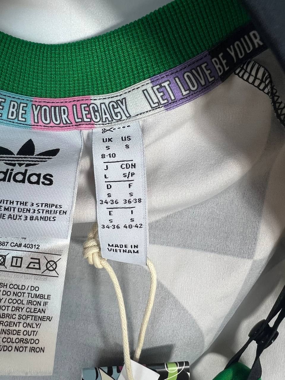 Adidas Adidas x Rich Mnisi Pride Tee 2023 Love Unites Sz S II0901 Size S / US 4 / IT 40 - 6 Thumbnail