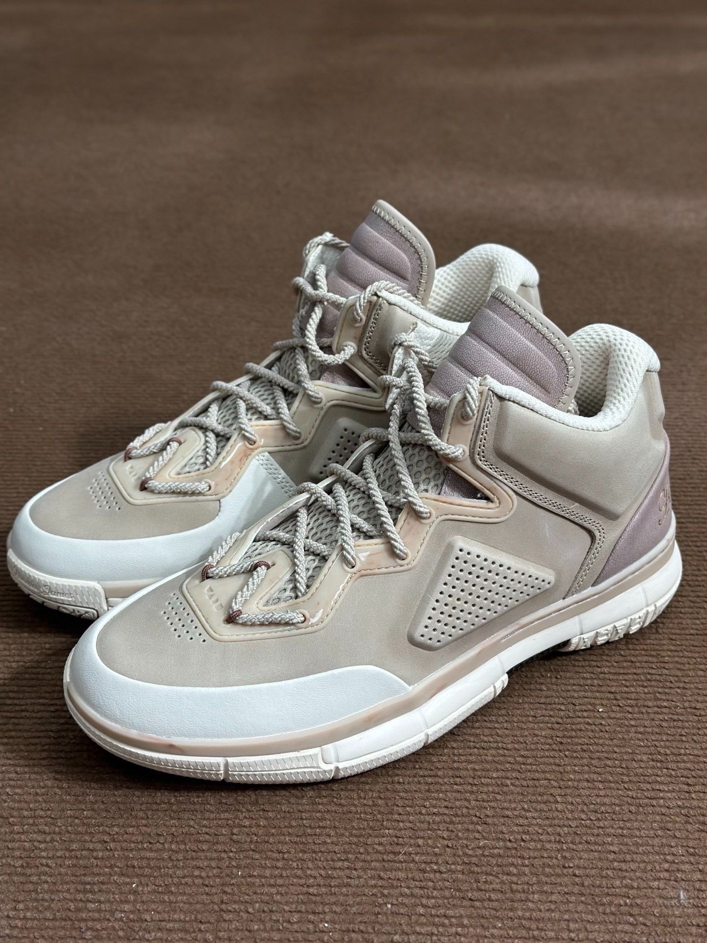 Li-Ning Li-Ning Gray Lowtop Sneakers 44 Men Size US 10.5 / EU 43-44 - 1 Thumbnail