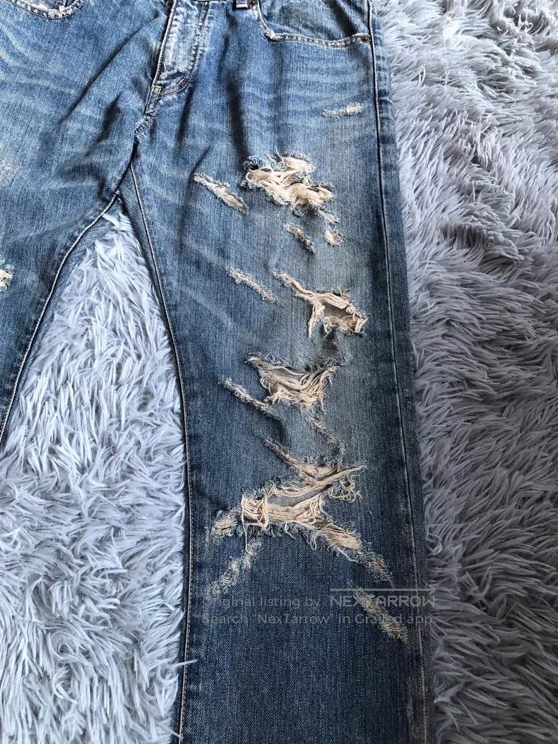 Saint Laurent Paris Saint Laurent Paris Distressed and water-washed denim jean Size US 34 / EU 50 - 2 Thumbnail