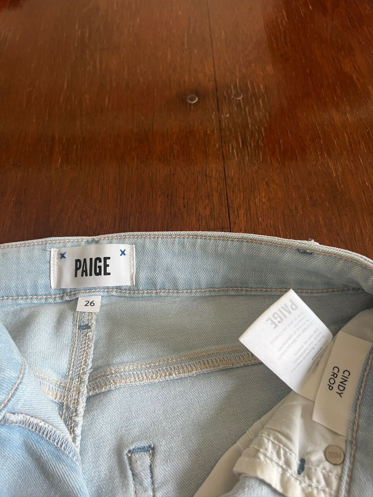 PAIGE - Cindy Crop Jeans - Size 26