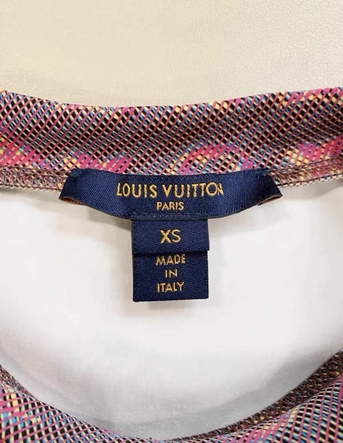 Louis Vuitton Louis Vuitton All-Over Monogram Print Crew Neck T-Shirt J33 Size XS / US 0-2 / IT 36-38 - 5 Thumbnail