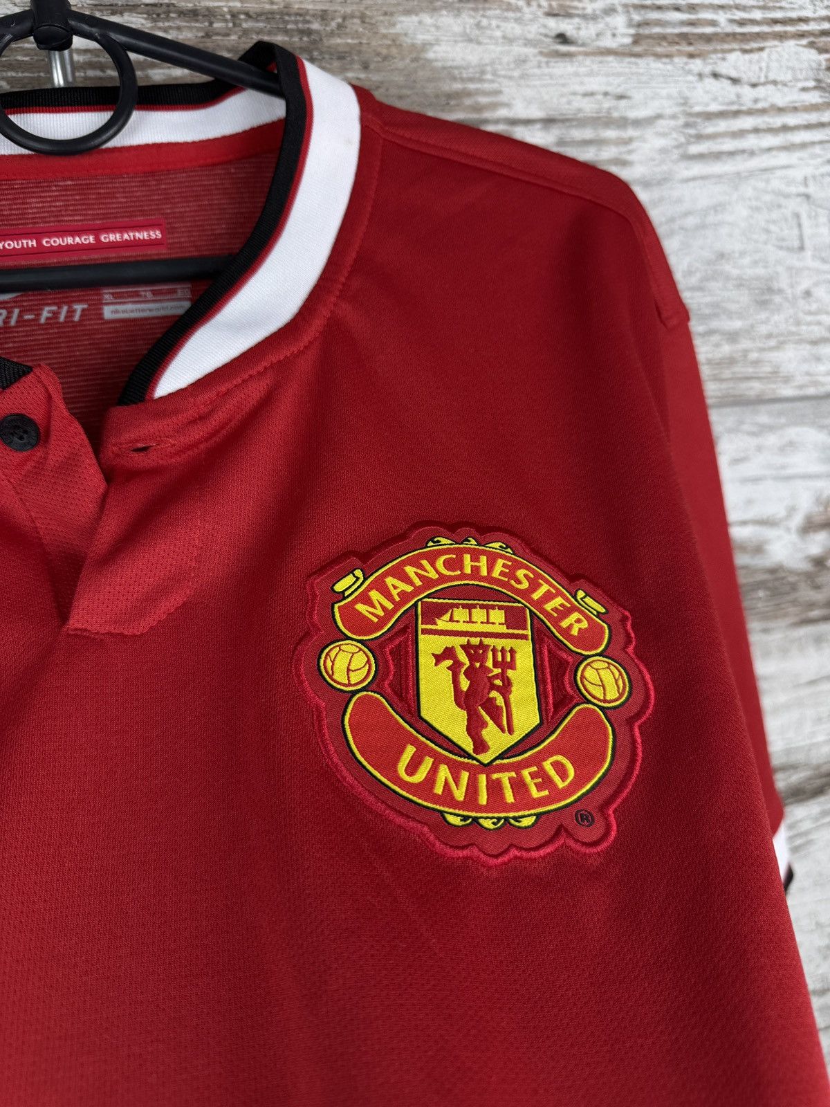 Vintage Mens Vintage Nike Manchester United Cantona 7 T-shirt jersey Size US XL / EU 56 / 4 - 9 Thumbnail
