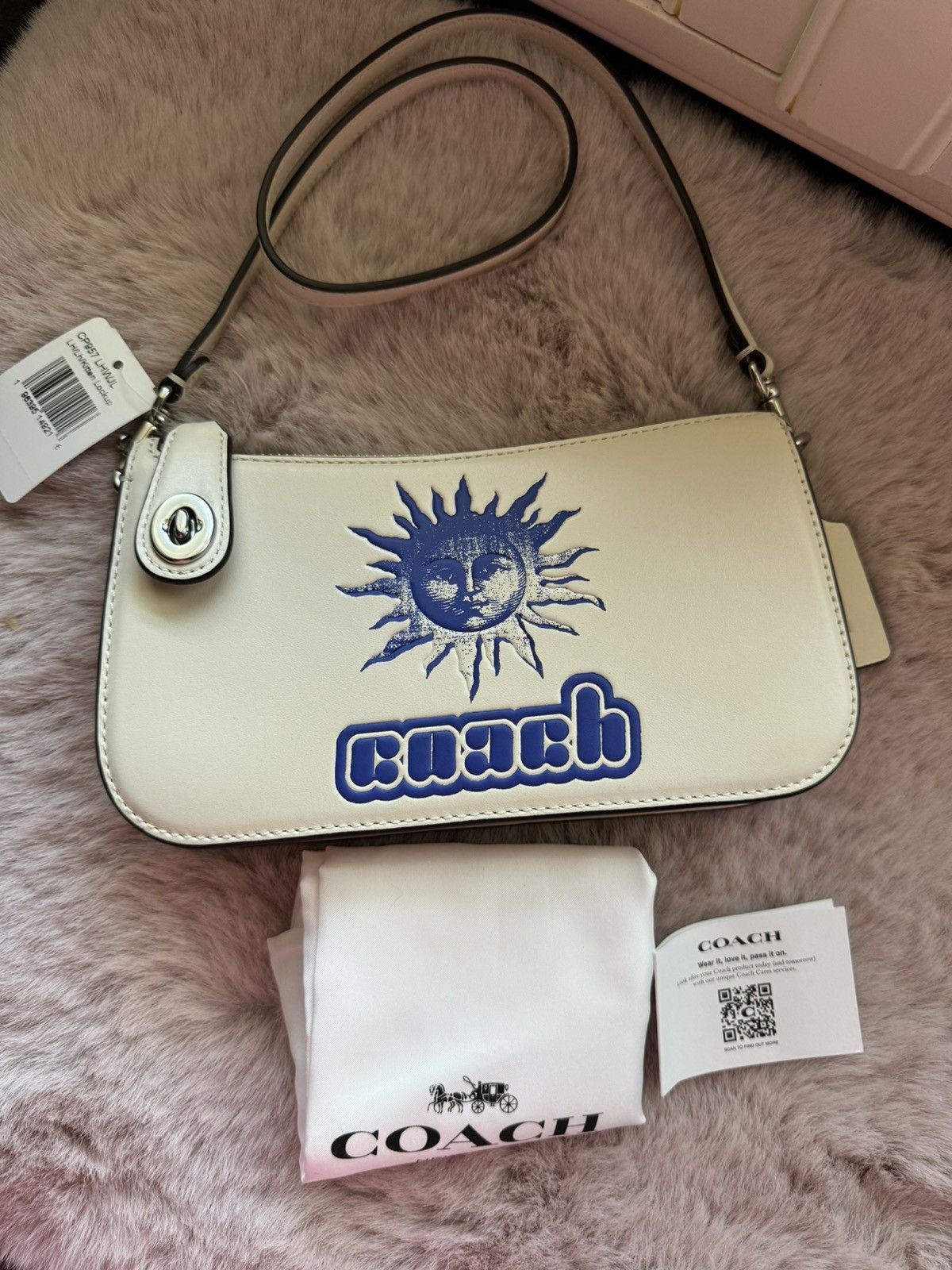 ショルダーバッグ・ポシェット COACH The Lil Nas X Drop Penn Shoulder Bag CP957 NWT COACH THE LIL NAS X DROP PEN SHOULDER BAG Style No