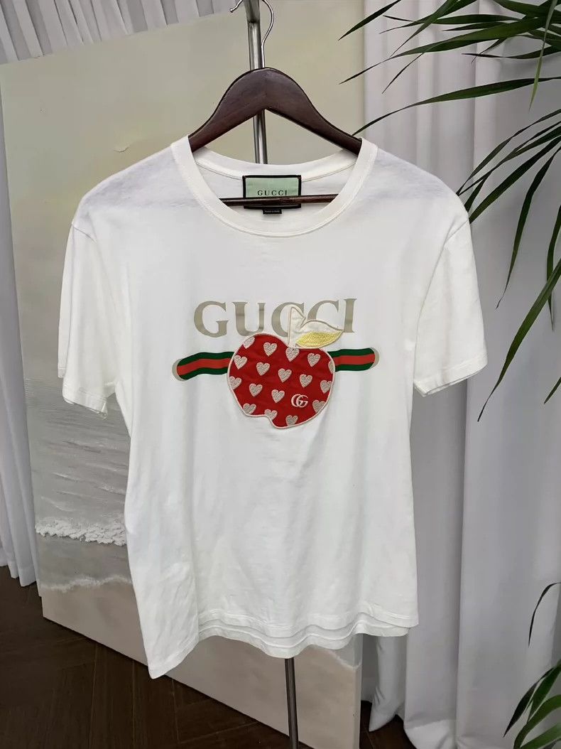 Gucci Gucci Logo apple print beige short sleeves Size US XS / EU 42 / 0 - 1 Thumbnail