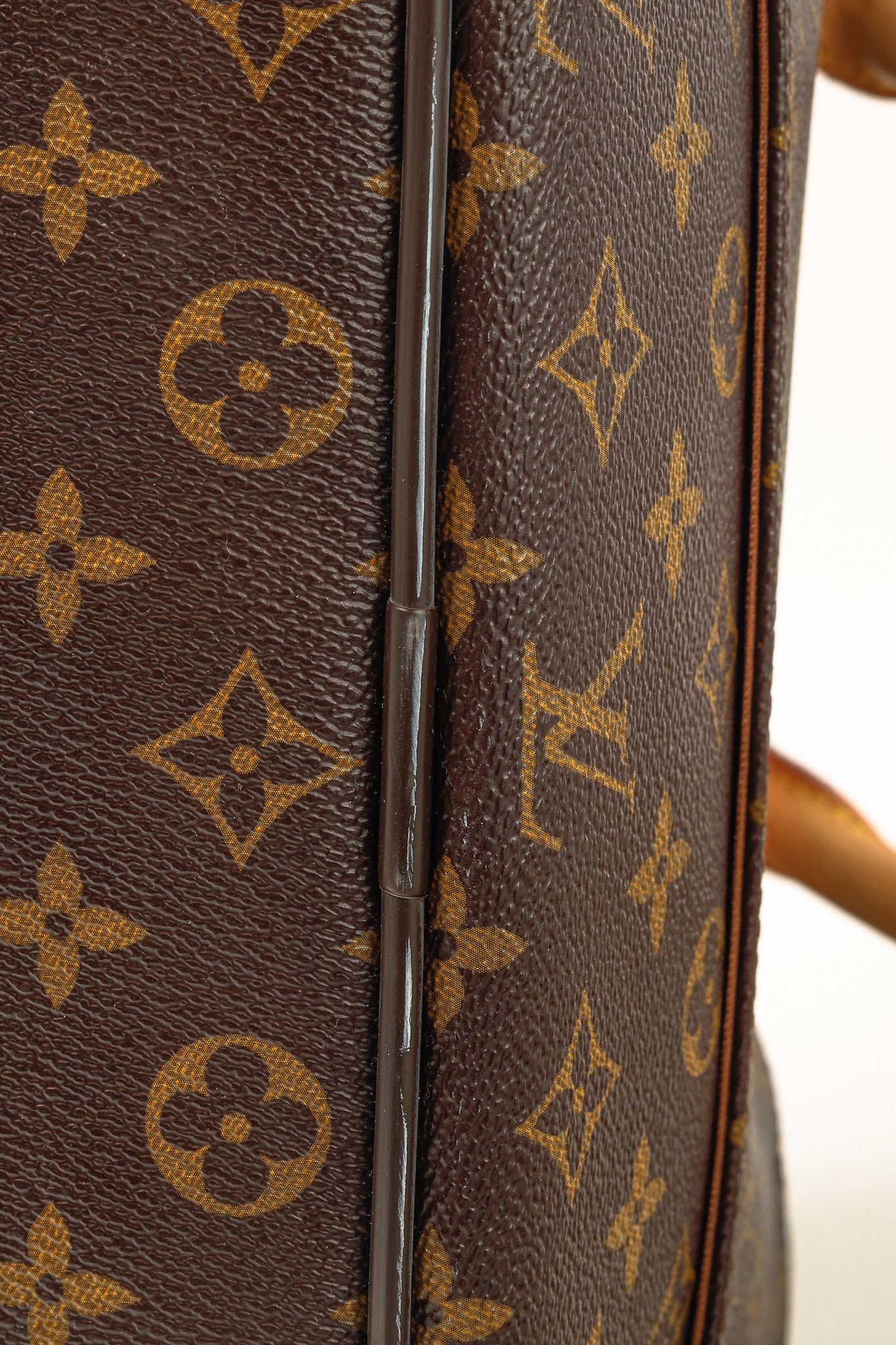 Louis Vuitton Louis Vuitton Icare Brown Monogram Canvas Messenger Bag Size ONE SIZE - 12 Thumbnail