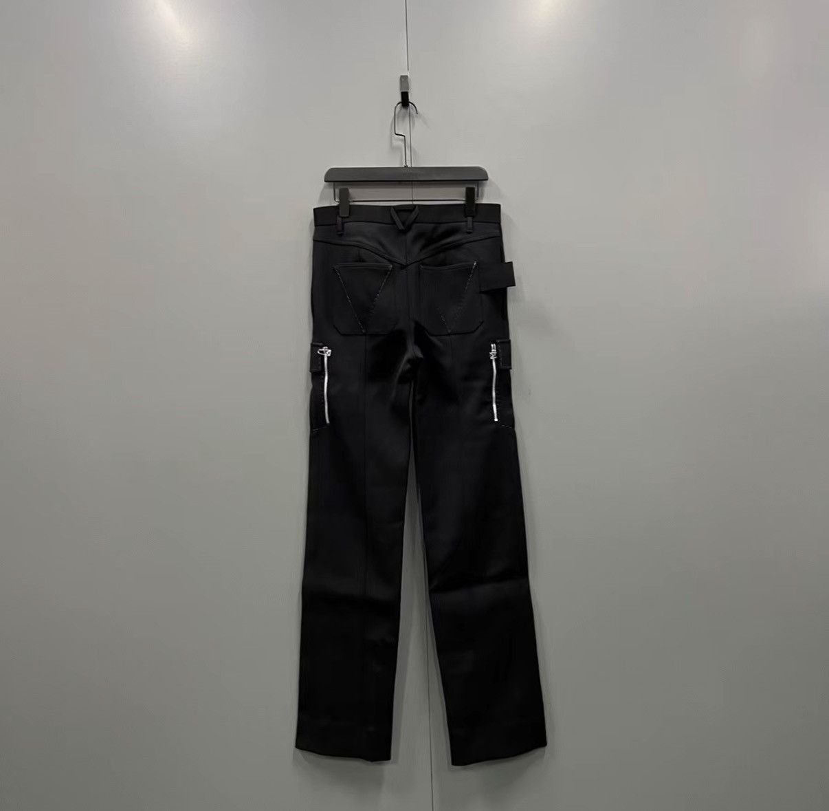 Bottega Veneta Bottega Veneta Black High-Waisted Pocket Pants J41 Size US 30 / EU 46 - 2 Thumbnail