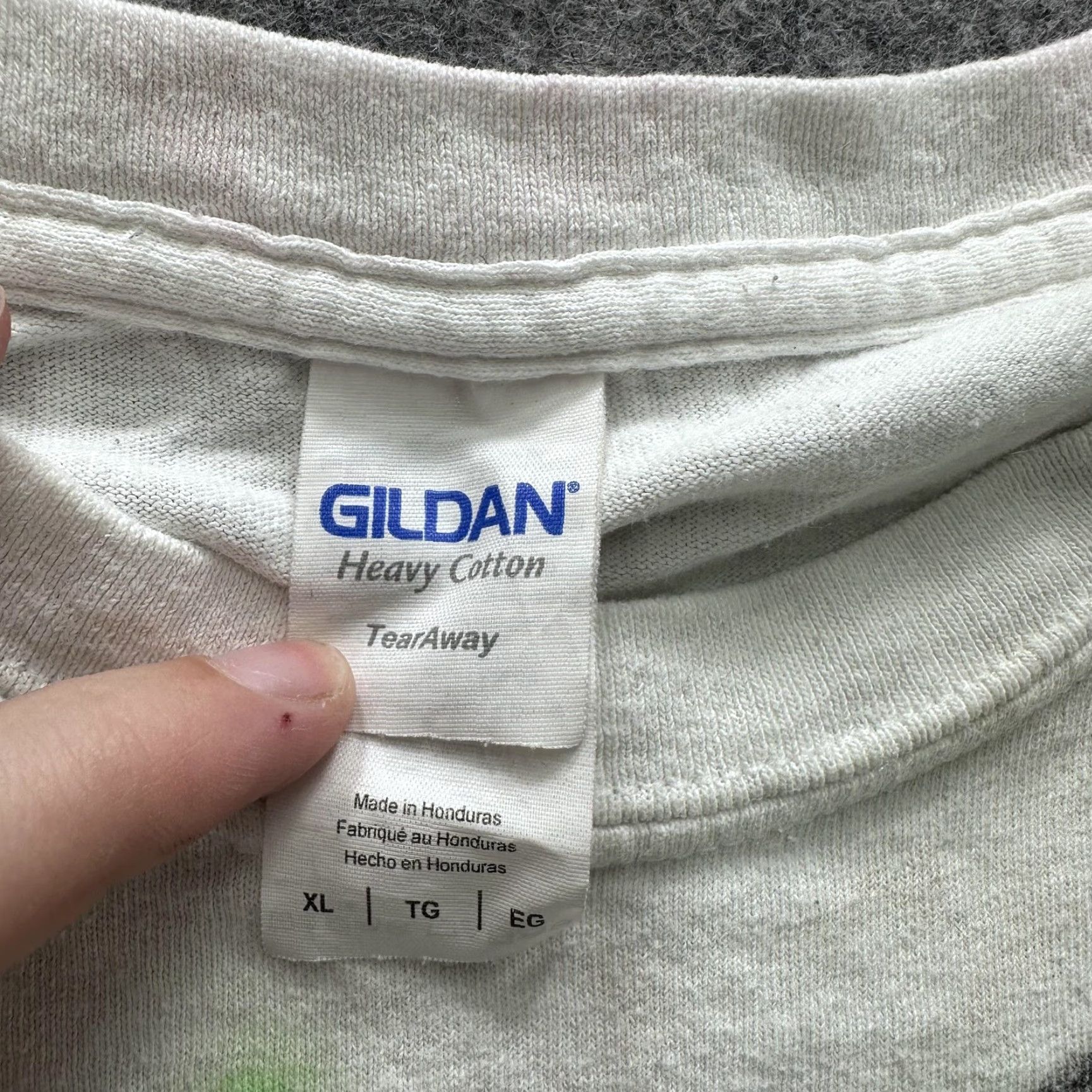 Gildan Gildan Shirt Mens XL White Graphic Tee Best Day K Kim Airbrush Colorful Graphic Tee Size US XL / EU 56 / 4 - 3 Thumbnail