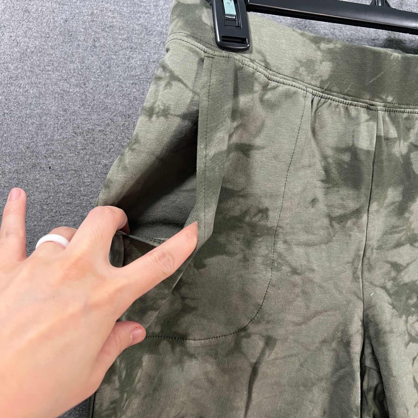 Other Denim & Co. Regular Short Crystal Wash French Terr Olive Size 26" / US 2 / IT 38 - 6 Thumbnail