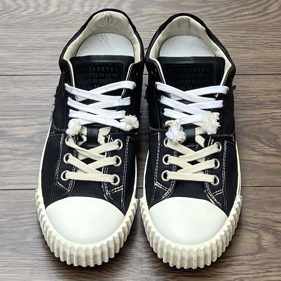 Maison Margiela Maison Margiela New Evolution Hybrid Sneakers Size US 8 / EU 41 - 1 Thumbnail