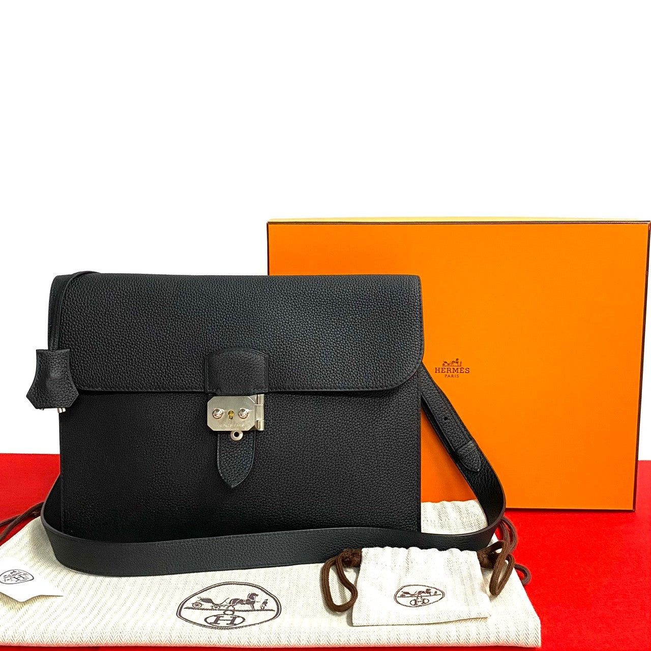 Hermes Hermes Shoulder Bag Black Size ONE SIZE - 1 Thumbnail