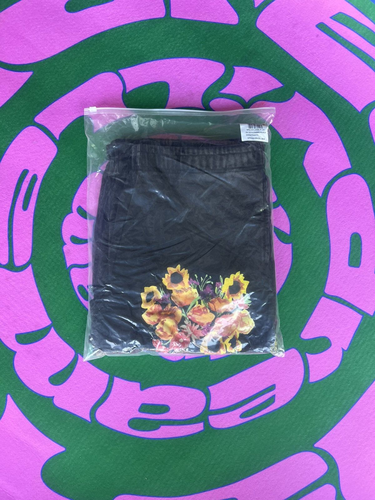 Dreamville Dreamville Festival 2025 Sweatpants Floral Graphic J. Cole Size US 34 / EU 50 - 6 Thumbnail