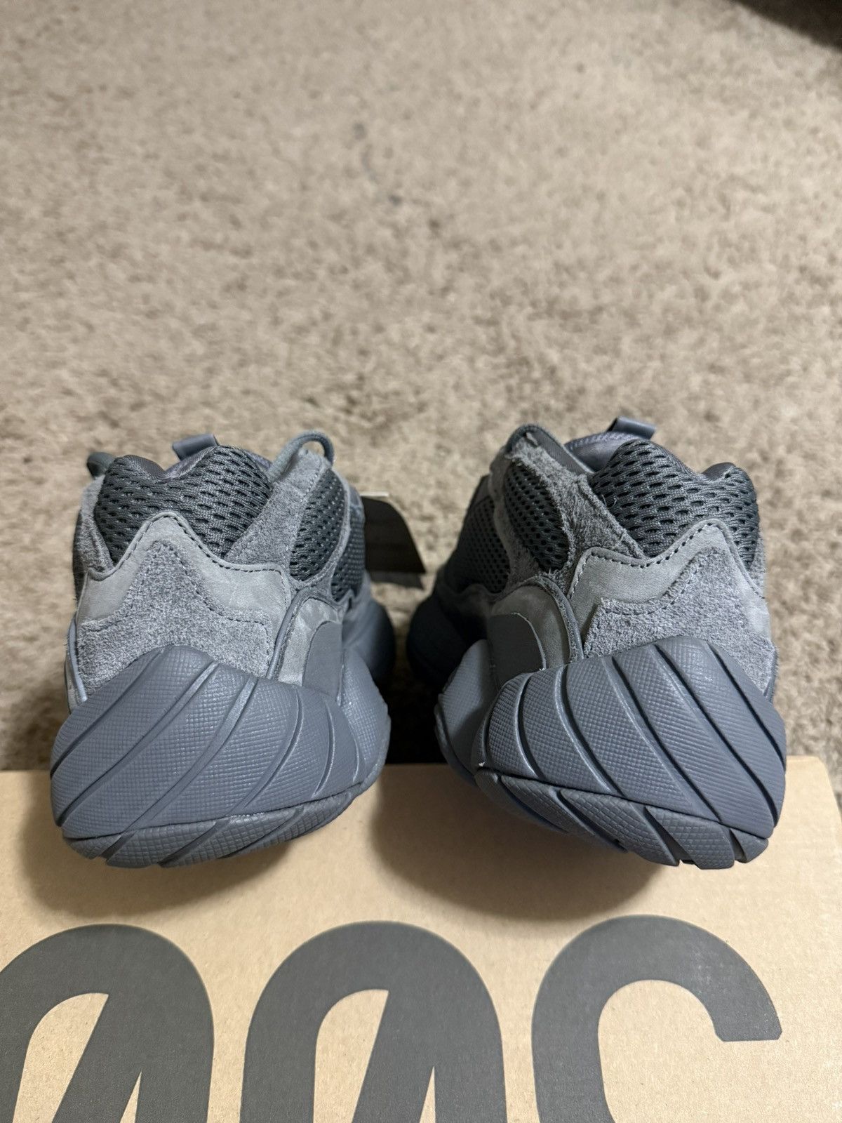 Yeezy Adidas Yeezy 500 “Granite” Size US 10 / EU 43 - 4 Thumbnail