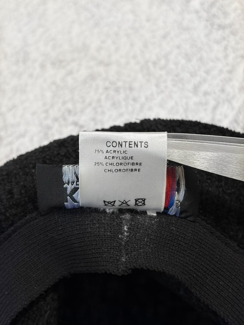 Kangol Kangol Chenille Knit Vintage Bucket Hat Women's Regular Size ONE SIZE - 9 Thumbnail