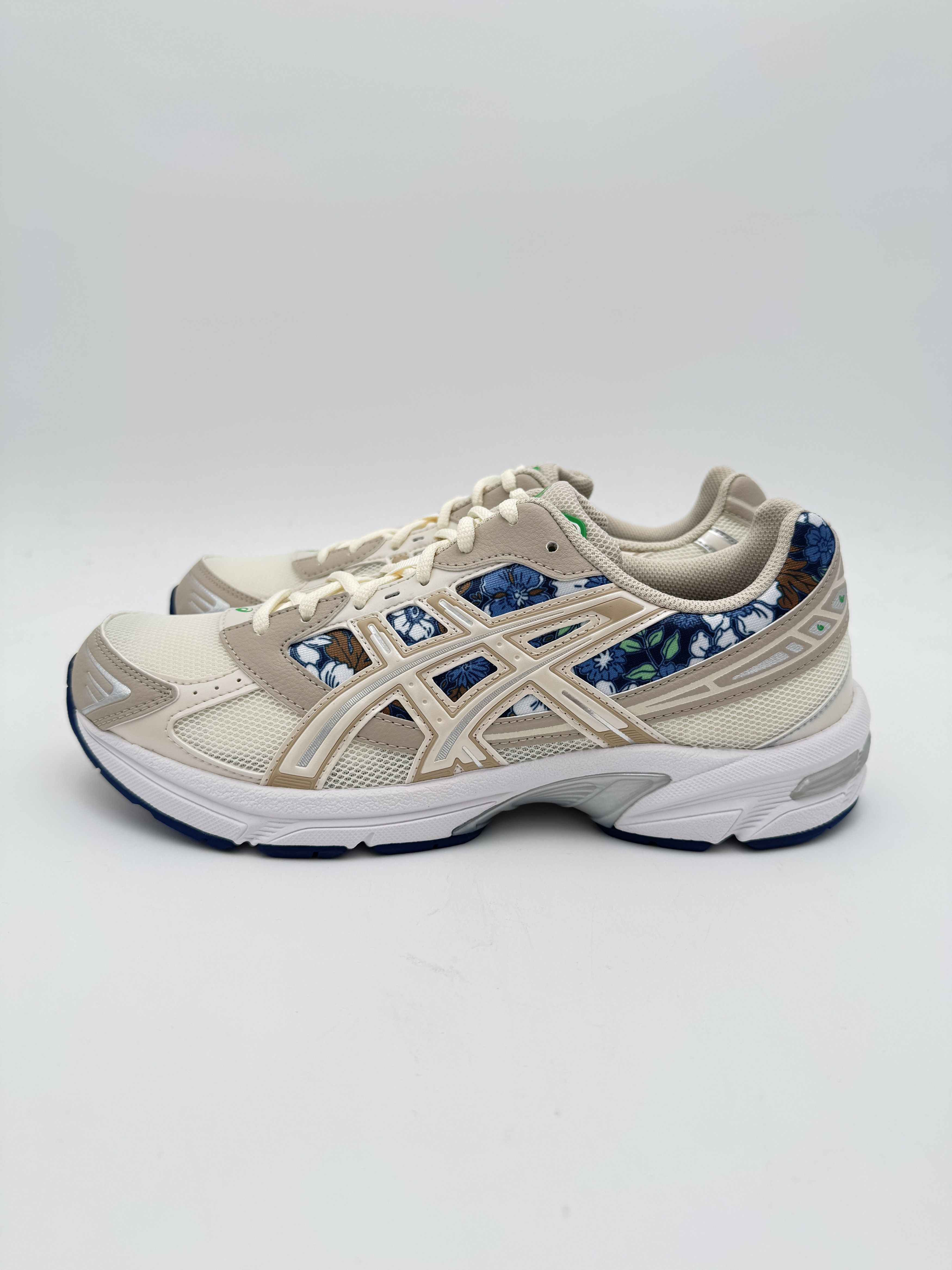Asics Asics Gel-1130 Winter Garden Floral White Green Size US 9.5 / EU 42-43 - 4 Thumbnail