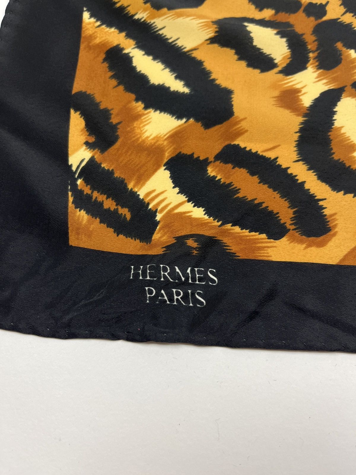 Hermes Vintage Hermes Leopard Silk Scarf Size ONE SIZE - 5 Thumbnail