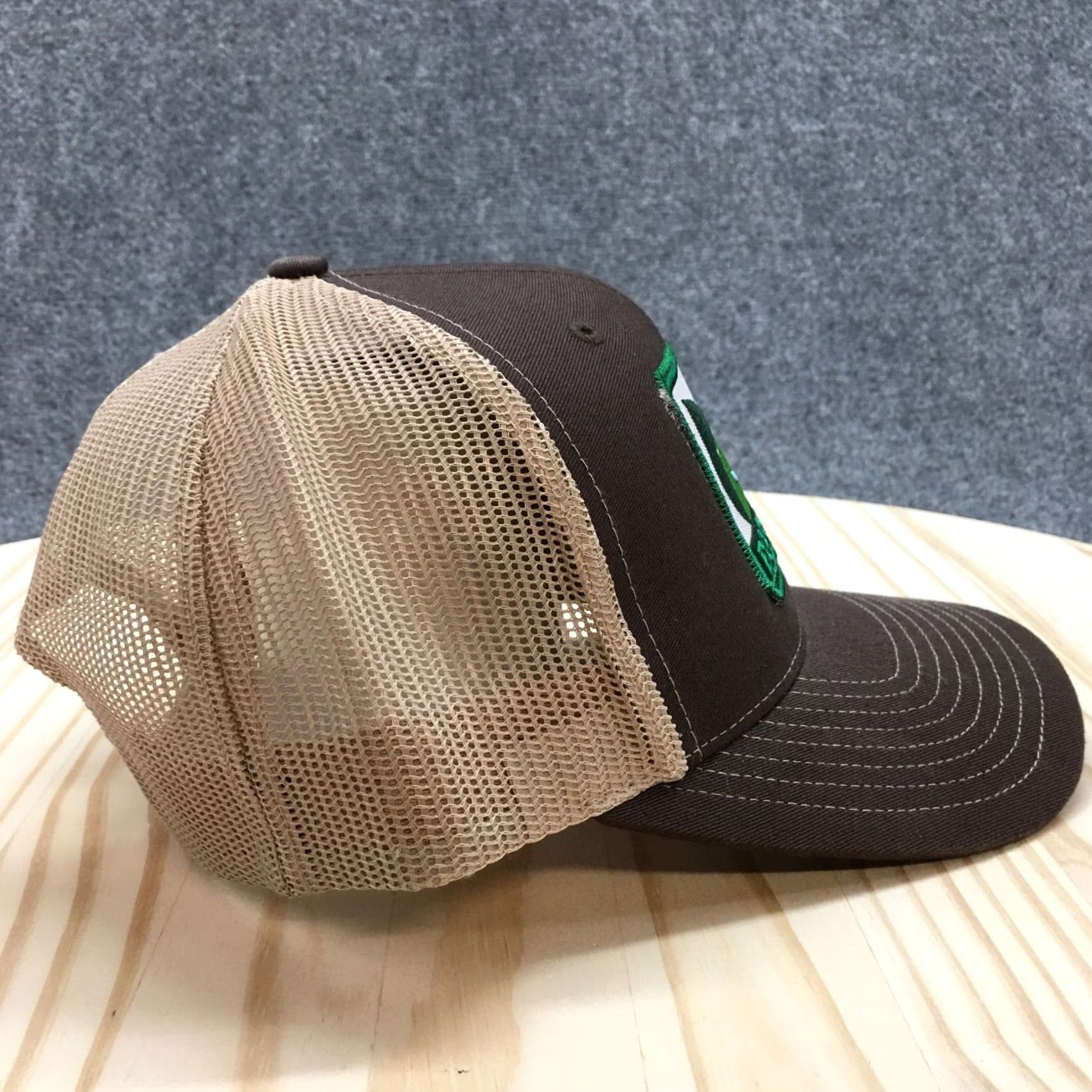 Vintage Richardson Trucker Hat Mens Brown OS Adjustable Embroidered Logo Size ONE SIZE - 5 Thumbnail
