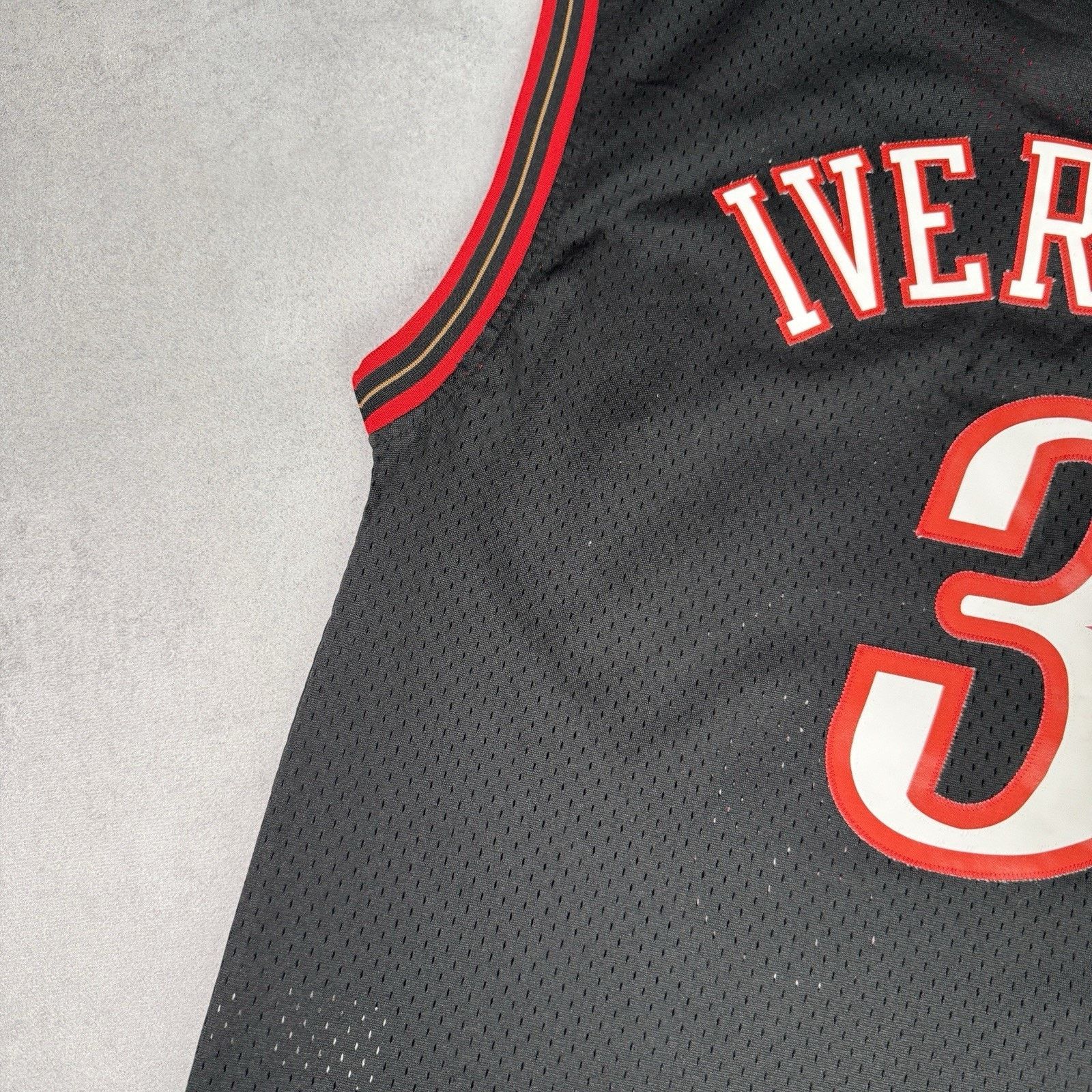 Adidas Adidas Philadelphia 76ers Allen Iverson Swingman Jersey Size US M / EU 48-50 / 2 - 17 Thumbnail