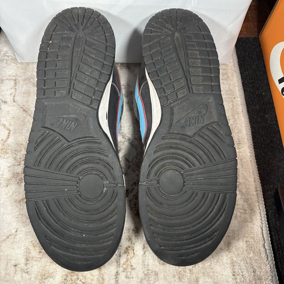 Nike Size 10.5 - Nike Dunk Premium SB Low Angels & Demons Size US 10.5 / EU 43-44 - 5 Thumbnail