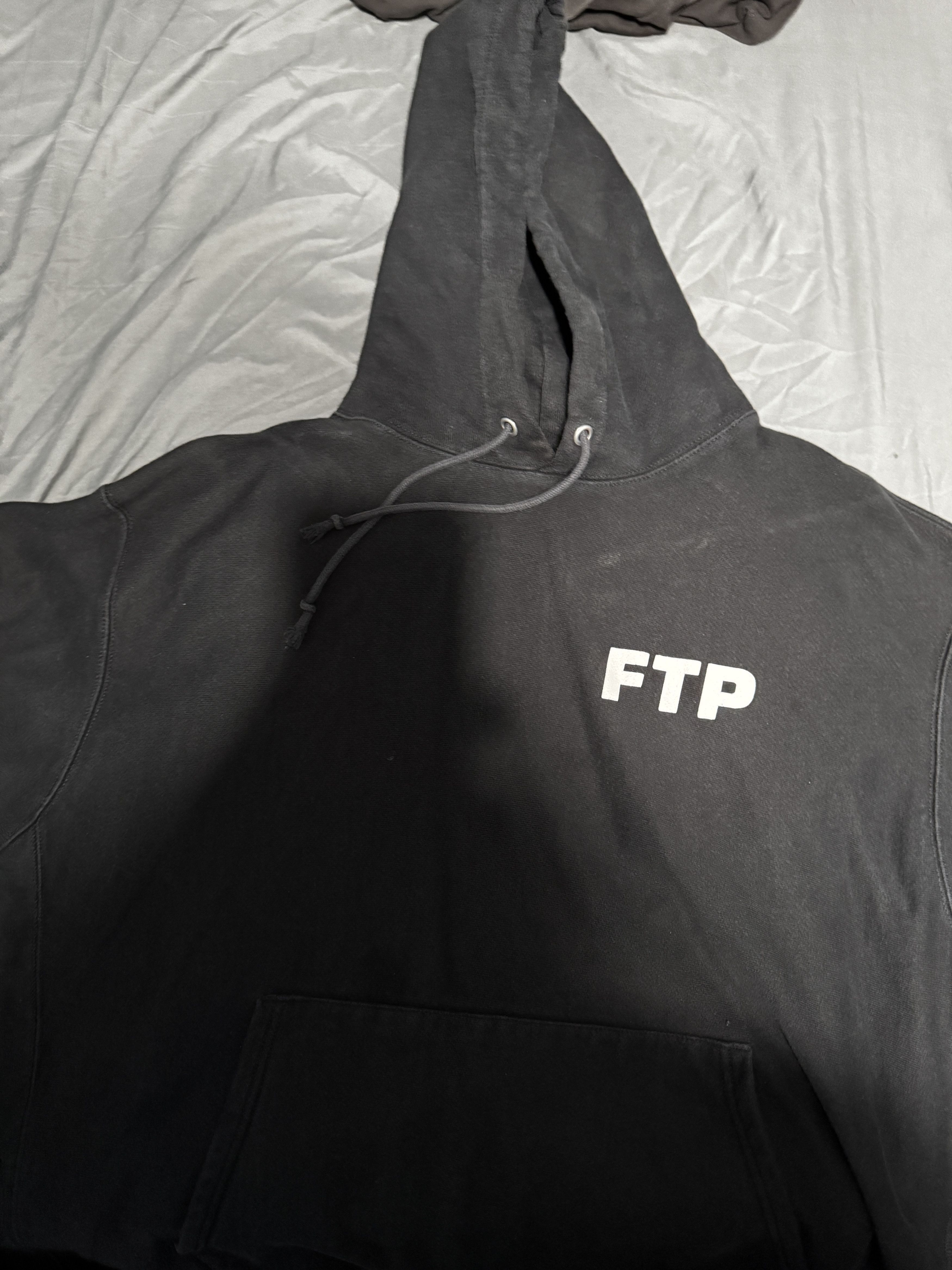 Fuck The Population FTP CHAMPION LOGO REVERSE WEAVE HOODIE XXL BLACK Size US XXL / EU 58 / 5 - 1 Thumbnail