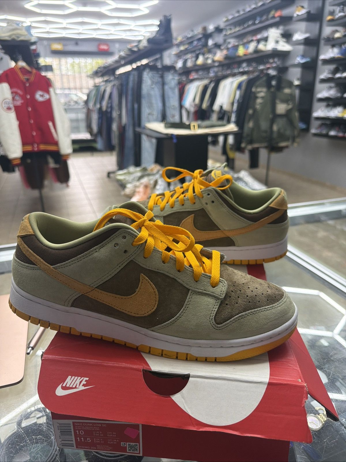 Nike Size 10 - Nike Dunk “Dusty Olive” OG All Super Clean Size US 10 / EU 43 - 3 Thumbnail