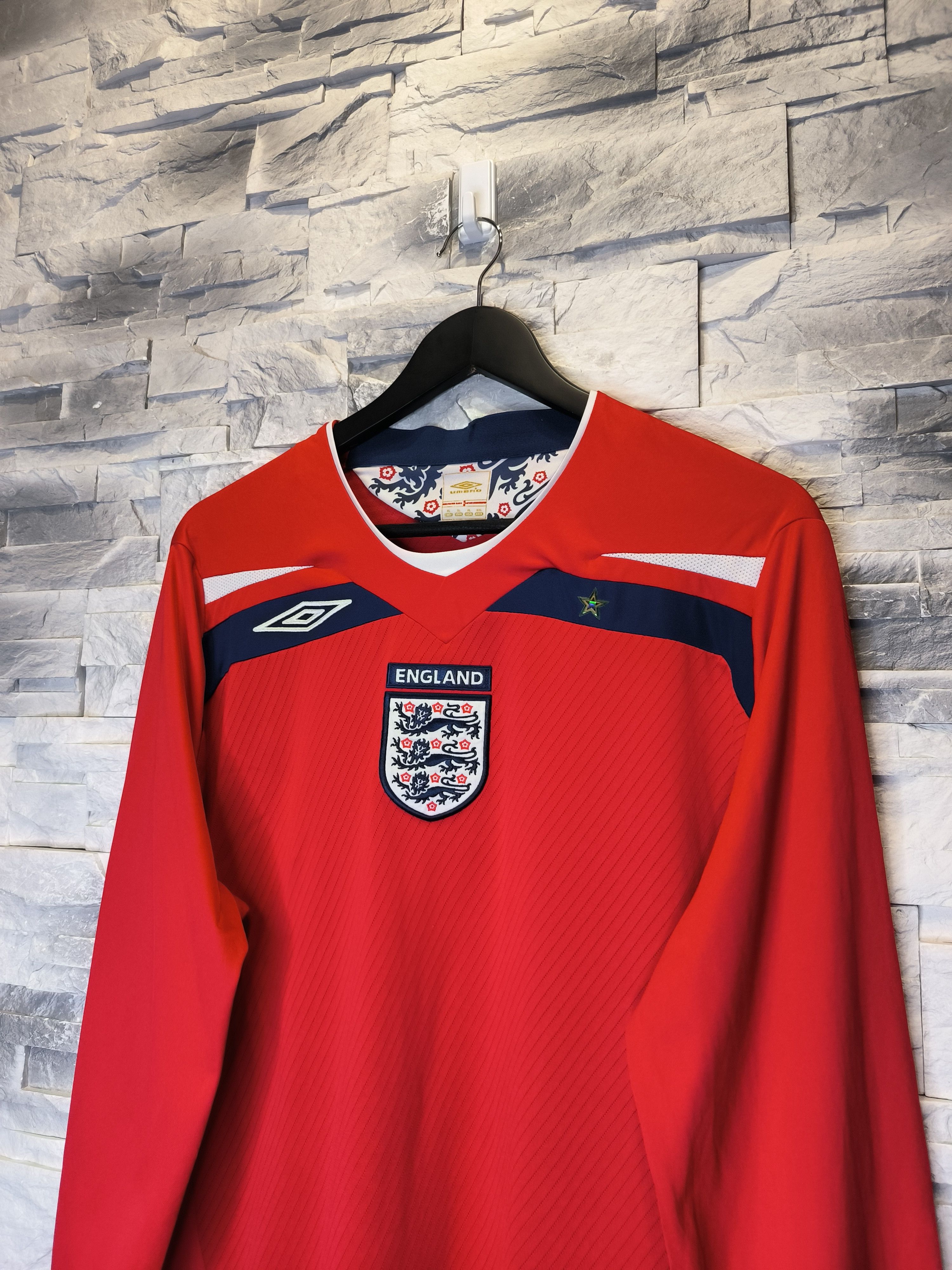 Umbro Umbro England Jersey Football Shirt 2004/05/06 Vintage Size US XL / EU 56 / 4 - 2 Thumbnail