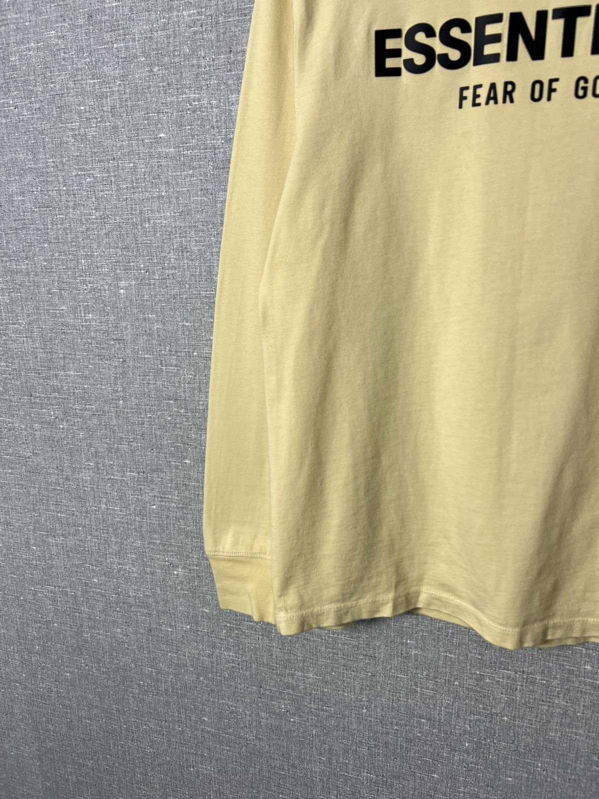 Fear of God FEAR OF GOD Essentials Women’s Big LOGO Long Sleeve Tee FOG Size L / US 10 / IT 46 - 5 Thumbnail