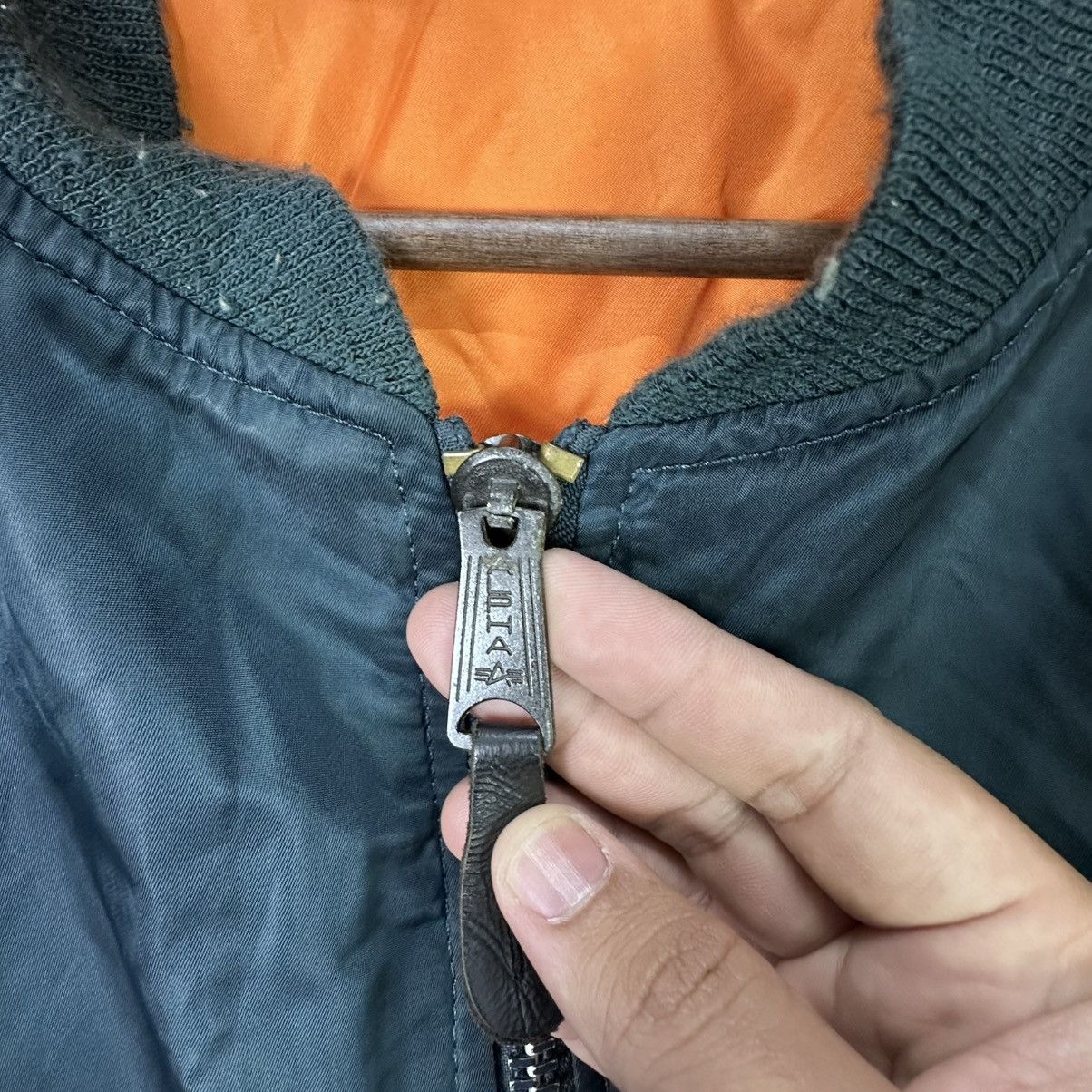 Alpha Industries Alpha Industries MA-1 Bomber Jacket Military Flight Jacket Size US XXL / EU 58 / 5 - 7 Thumbnail