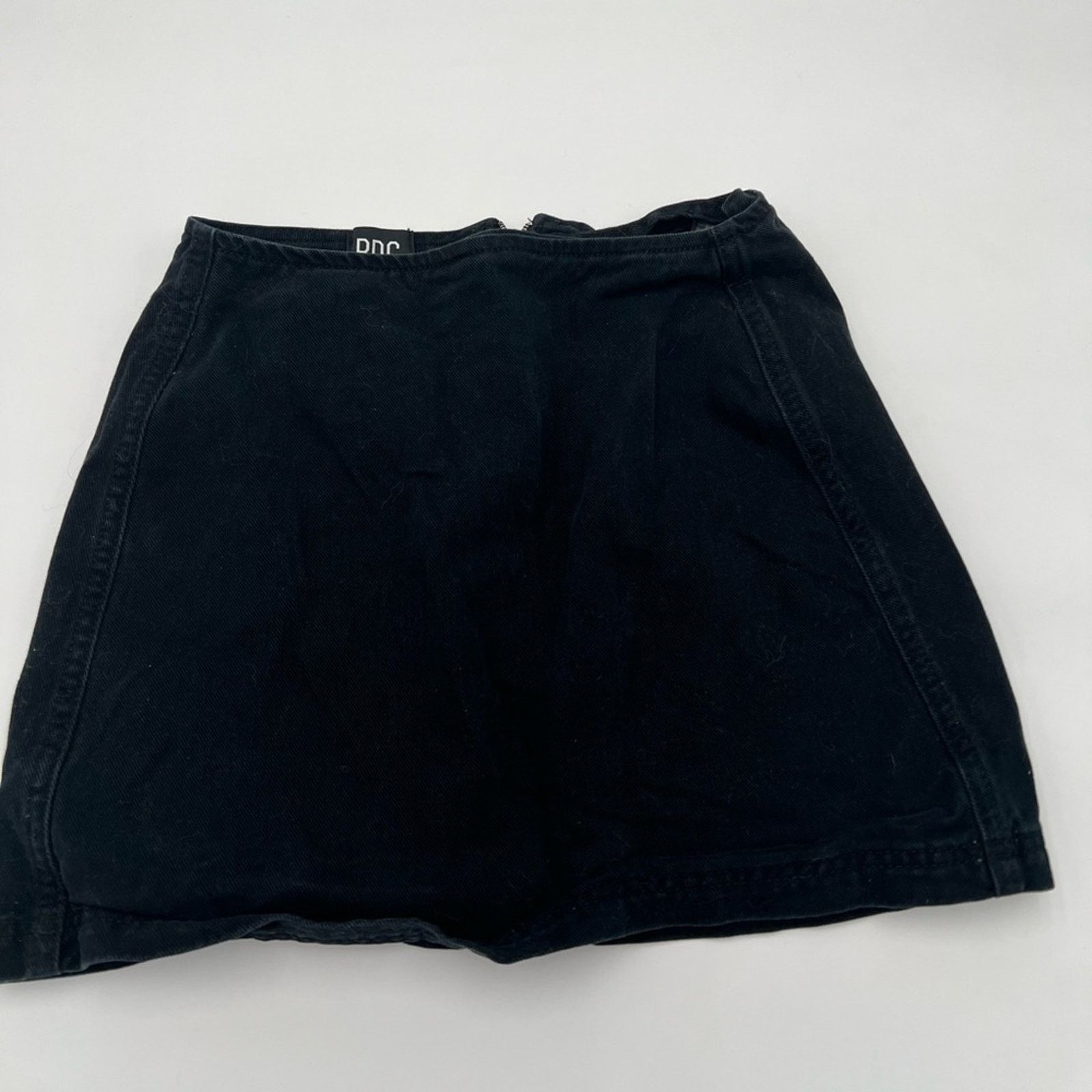 Urban Outfitters Urban Outfitters BDG Sara Twill Mini, Black Size XS Size 26" / US 2 / IT 38 - 1 Thumbnail