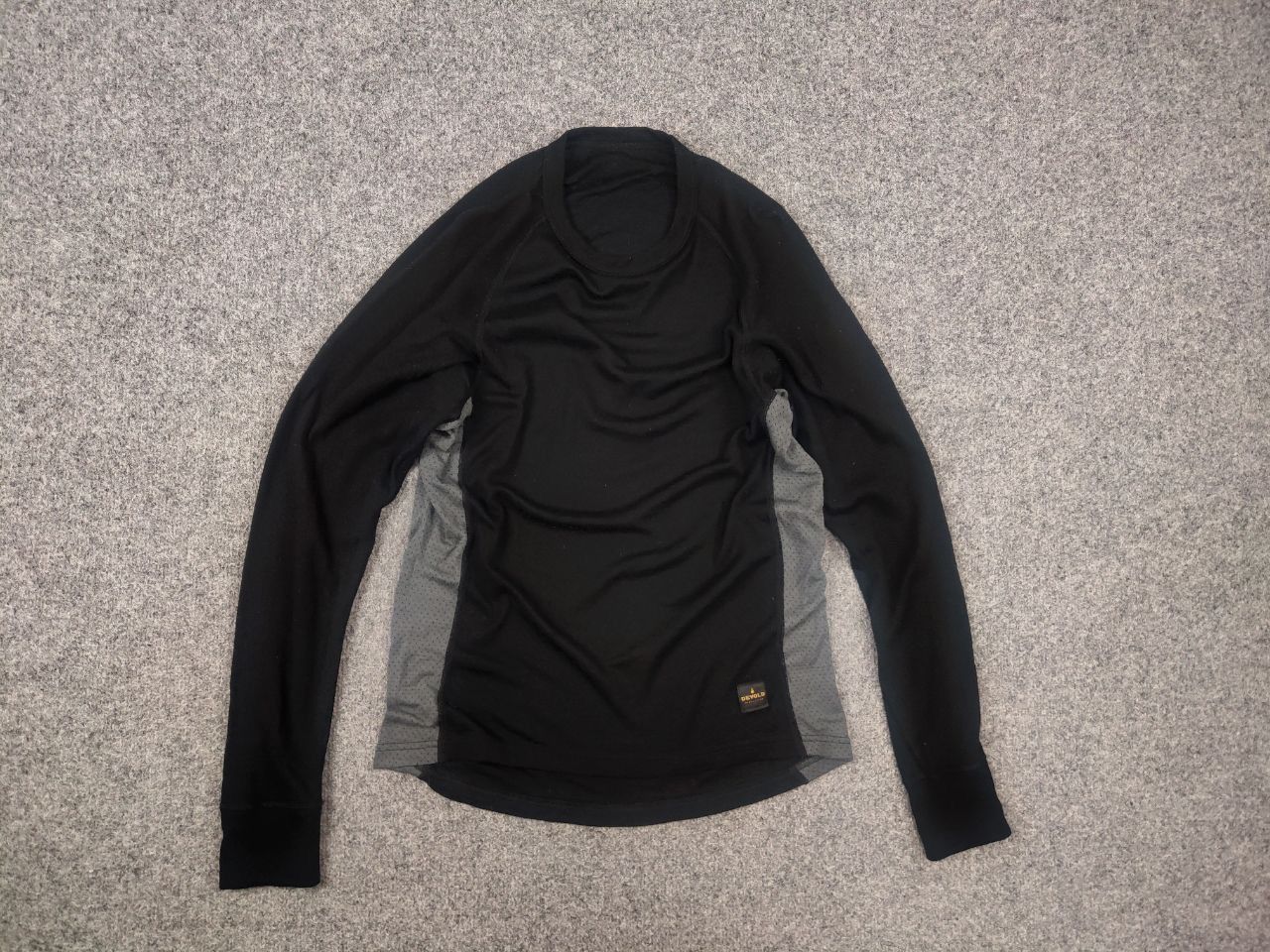 Other Devold Base spirit Shirt Merino Wool Outdoor Hiking Thermal Size US M / EU 48-50 / 2 - 8 Thumbnail