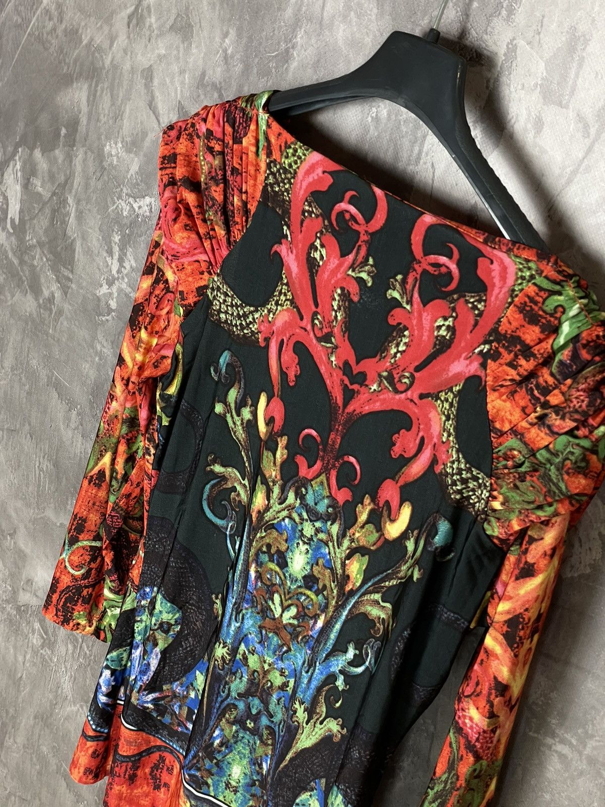 Just Cavalli × Roberto Cavalli Avant-Garde Just Cavalli Roberto Cavalli logo long sleeve Size M / US 6-8 / IT 42-44 - 9 Thumbnail