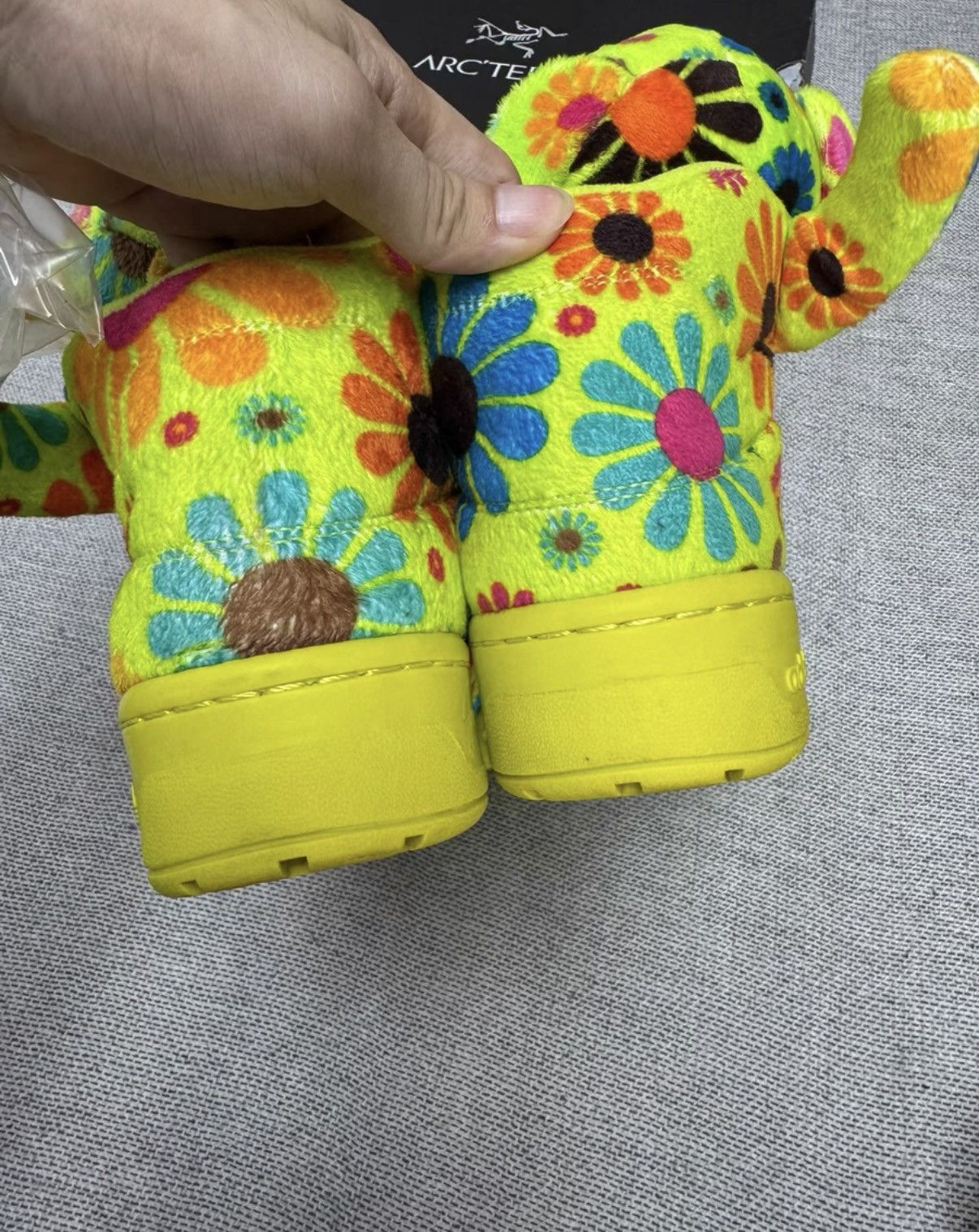 Adidas Adidas Jeremy Scott JS Wings Bear Floral Camo G61076 K37 Size US 7 / EU 40 - 4 Thumbnail