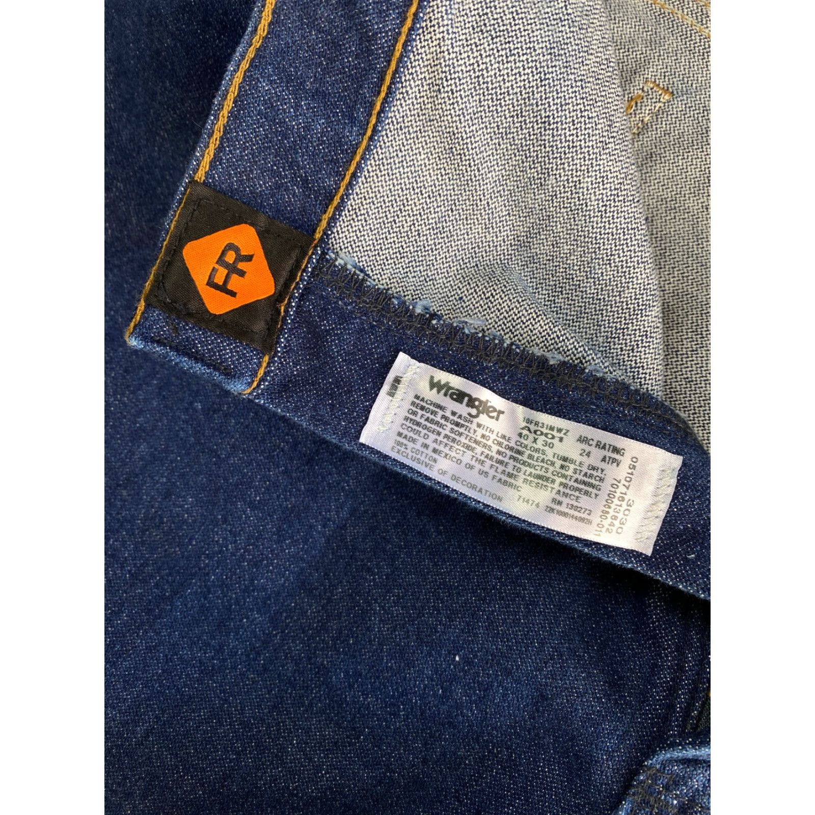 Wrangler VINTAGE Size US 40 / EU 56 - 7 Thumbnail