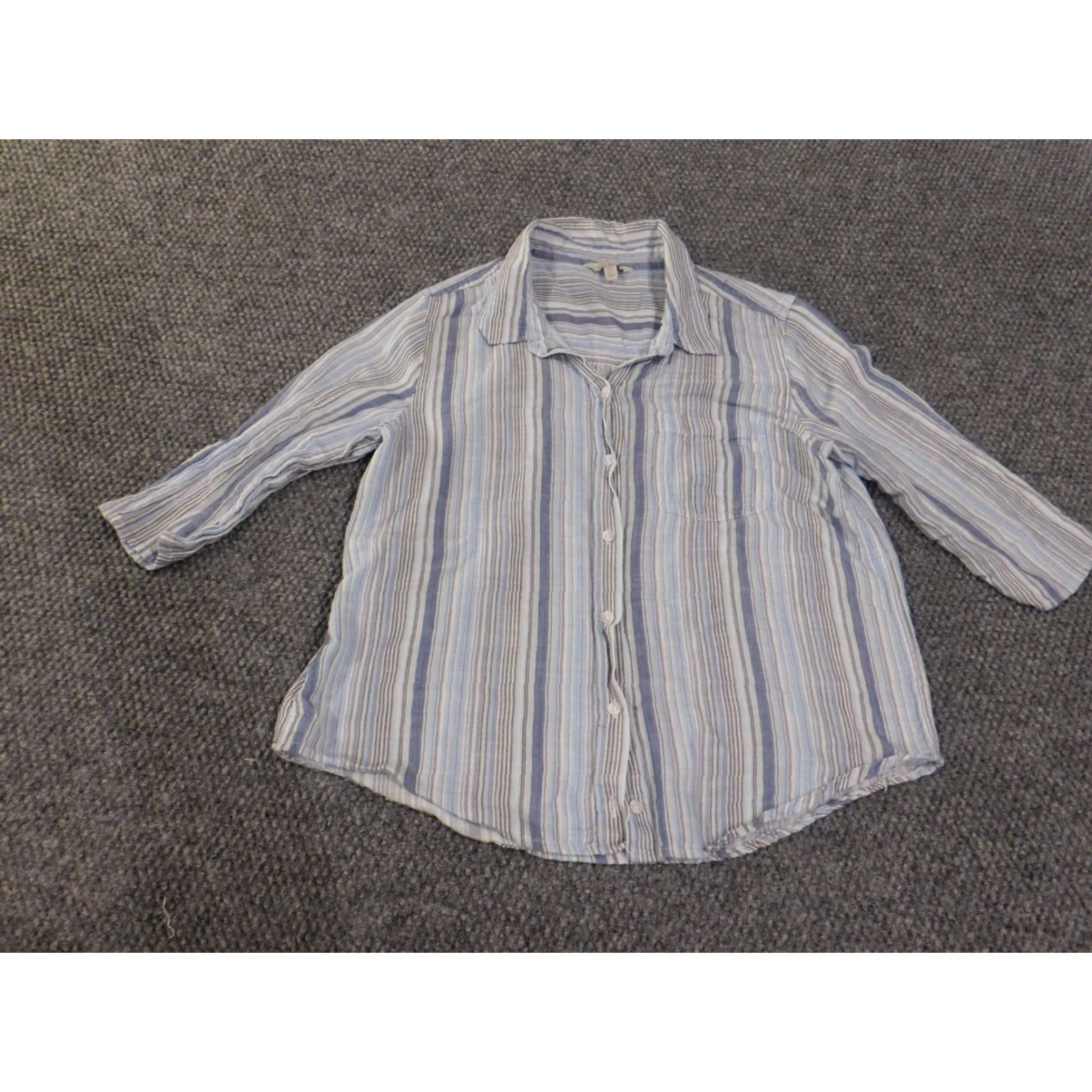 Lucky Brand Lucky Brand Button-Up Shirt Women M Blue Striped Knit Modal Short Sleeve Casual Crew Neck Button-Up Regular Size M Women Blues Striped Casual Size M / US 6-8 / IT 42-44 - 5 Thumbnail