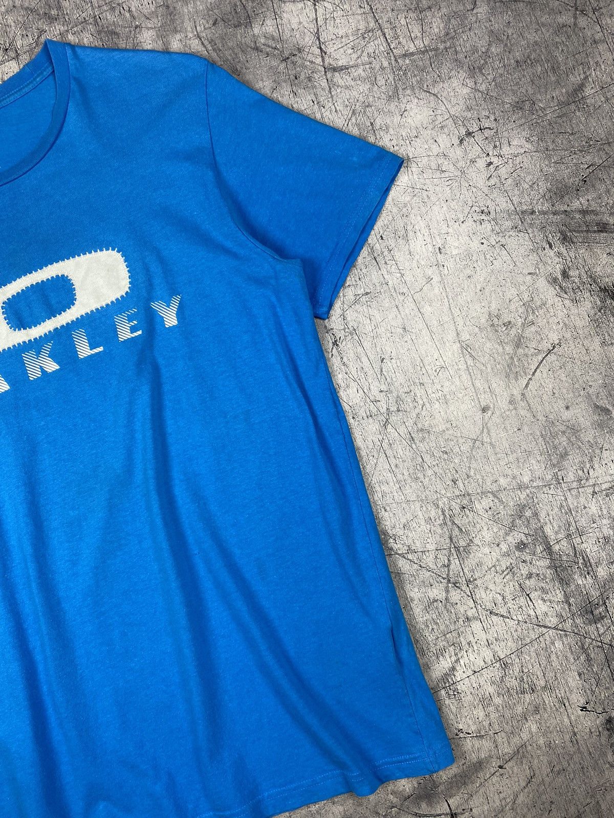 Oakley × Vintage Vintage Oakley Software Big Logo Gorpcore T Shirt Size US M / EU 48-50 / 2 - 4 Thumbnail