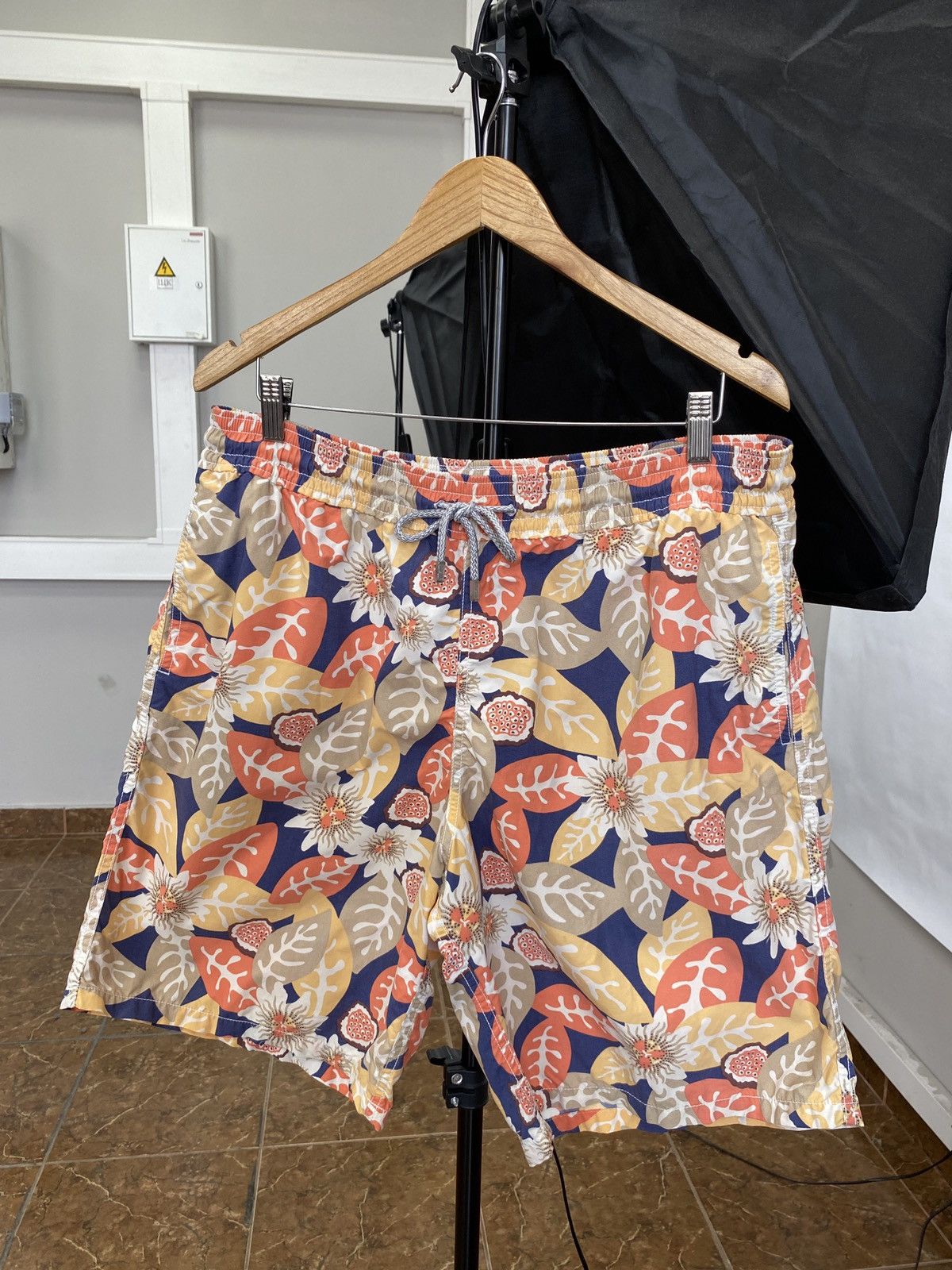 Vilebrequin Vilebrequin Shorts summer print Pocket Casual Streetwear Size US 36 / EU 52 - 1 Thumbnail