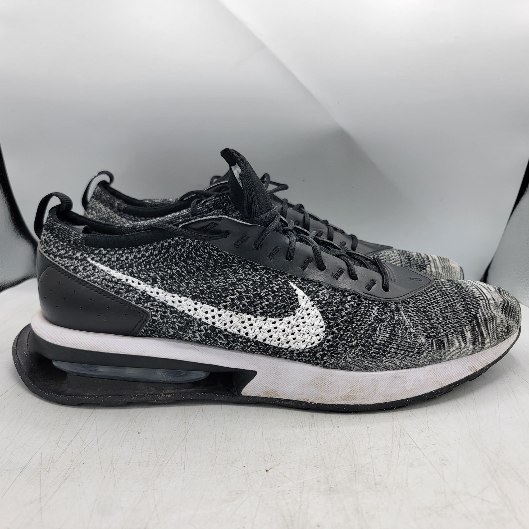 Nike Nike Air Max Flyknit Racer Mens 15 Running Shoes Black White Size US 15 / EU 48 - 13 Thumbnail