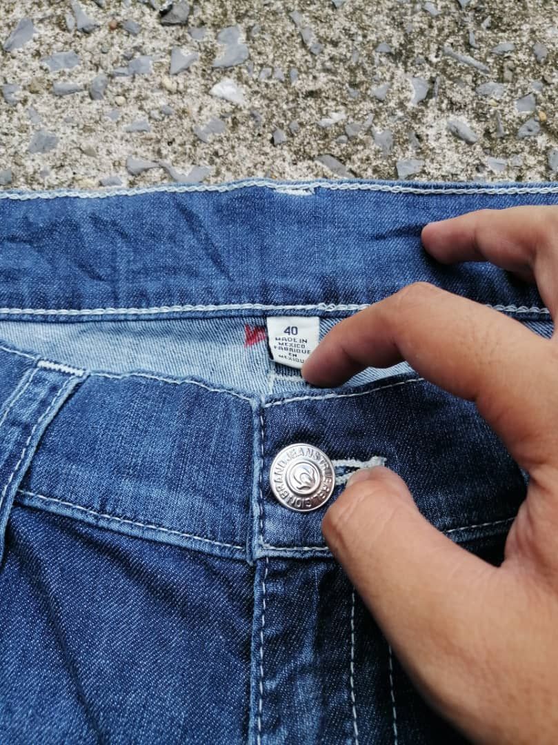 True Religion True Religion Straight Wflps Denim Jeans Size US 40 / EU 56 - 8 Thumbnail
