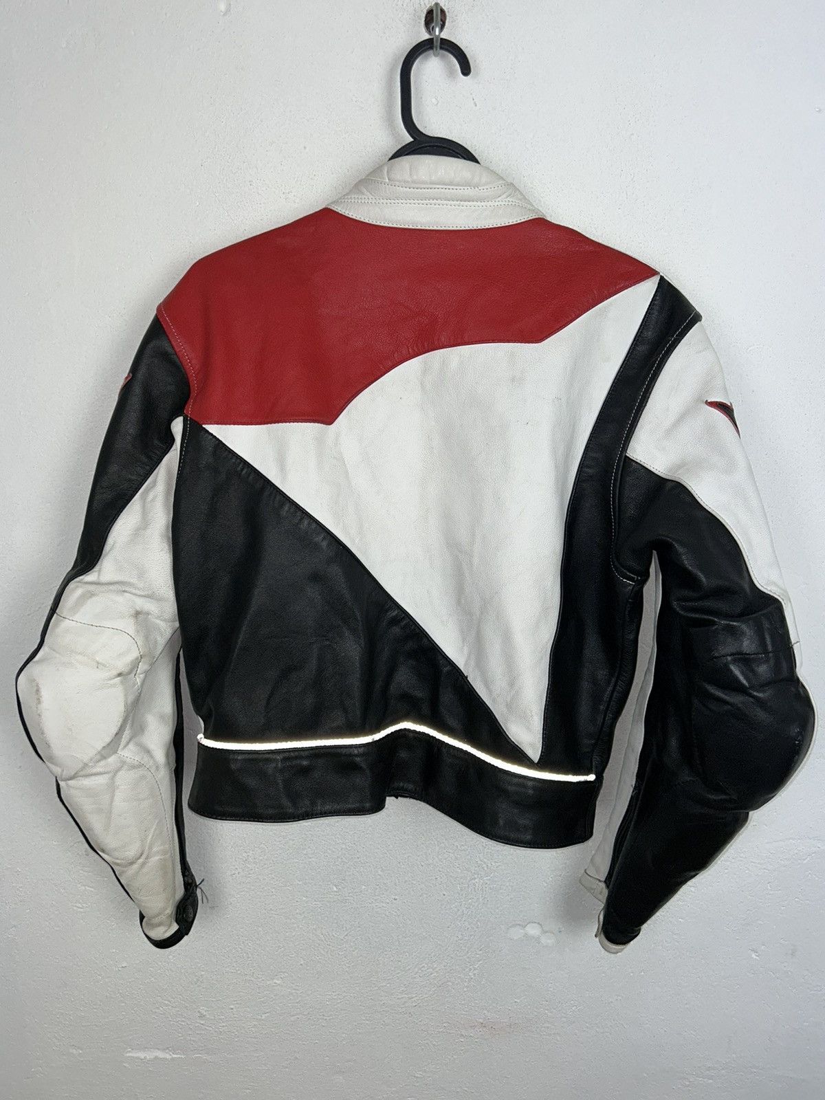 Dainese 80s Vintage Dainese Womenswear Motorcycle Leather Jacket Size XL / US 12-14 / IT 48-50 - 10 Thumbnail