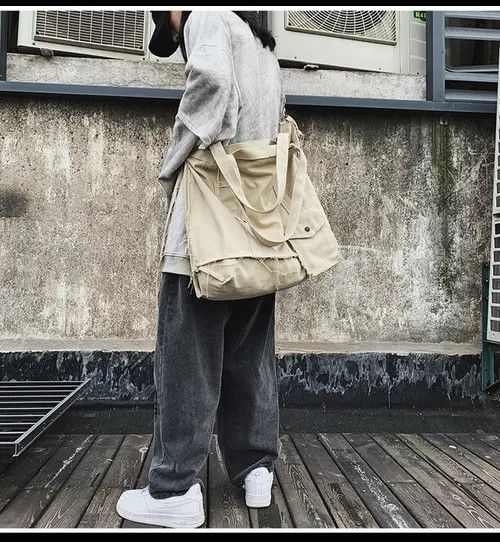 Japanese Brand Canvas Crossbody Bag Size ONE SIZE - 2 Thumbnail