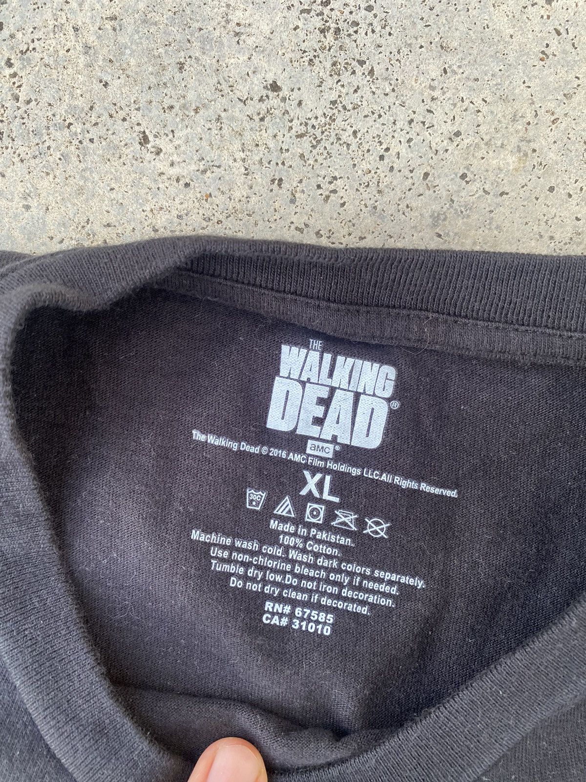 Vintage 2000s Faded Walking Dead Zombie Movie Tees Size US XL / EU 56 / 4 - 5 Thumbnail