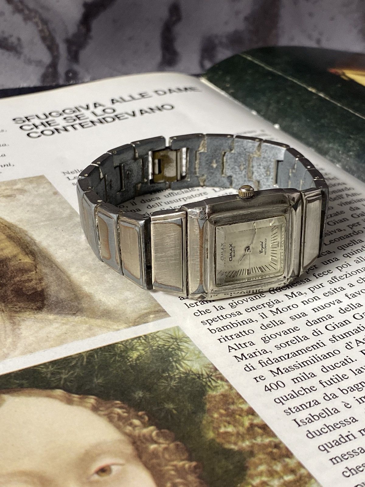 Jewelry Omax Crystal Watch - Stylish Quartz Timepiece Size ONE SIZE - 9 Thumbnail