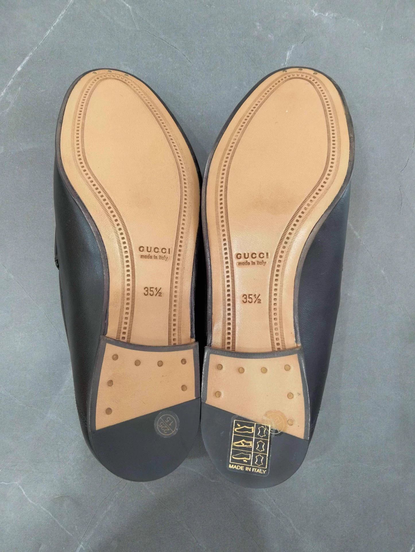 Gucci GUCCI Horsebit Leather Loafers women's 35.5 EU Size US 5 / IT 35 - 6 Thumbnail