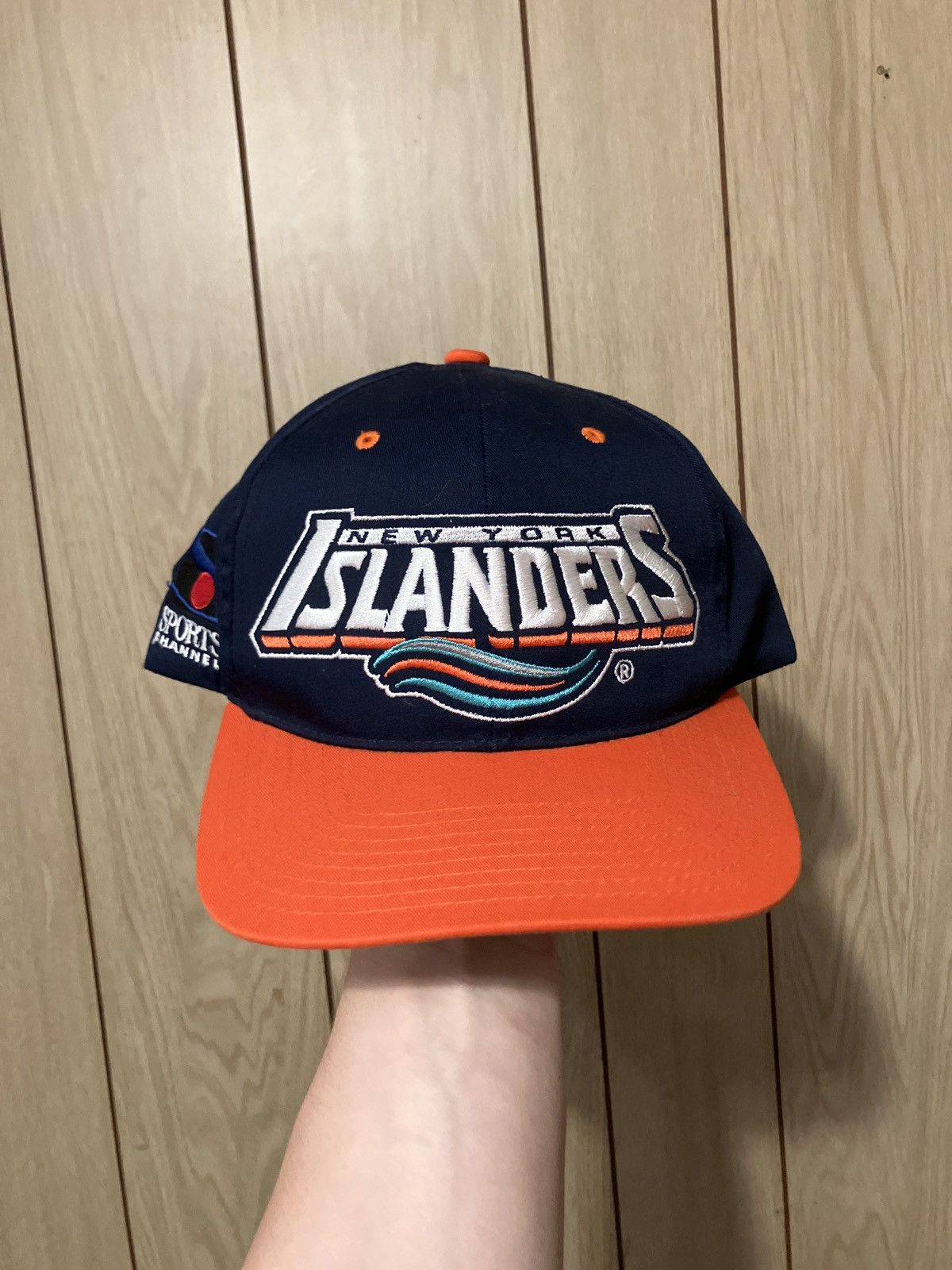 JCPenney Vintage 1990s New York Islanders Hat Size ONE SIZE - 1 Thumbnail