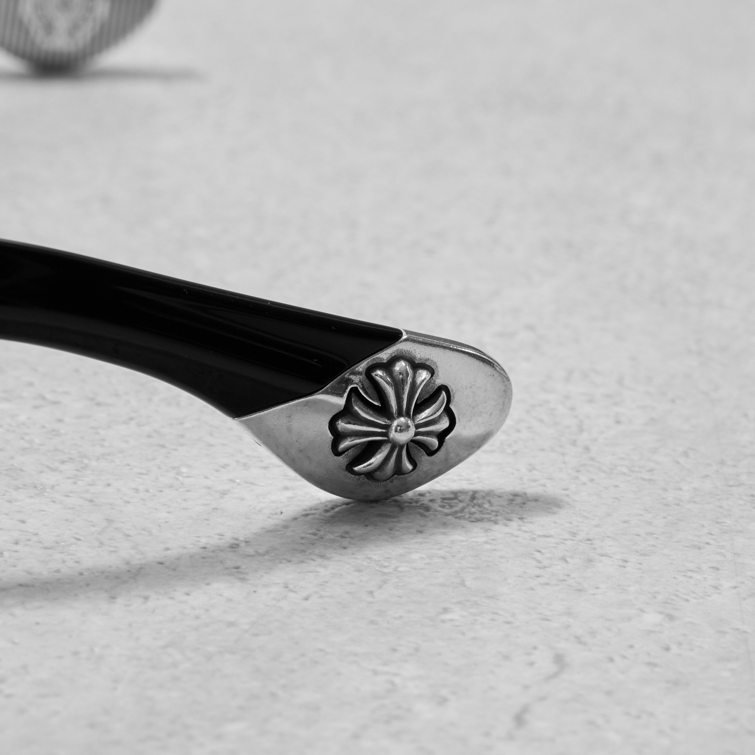 Chrome Hearts CHROME HEARTS SLUSS BUSSIN II Size ONE SIZE - 6 Thumbnail
