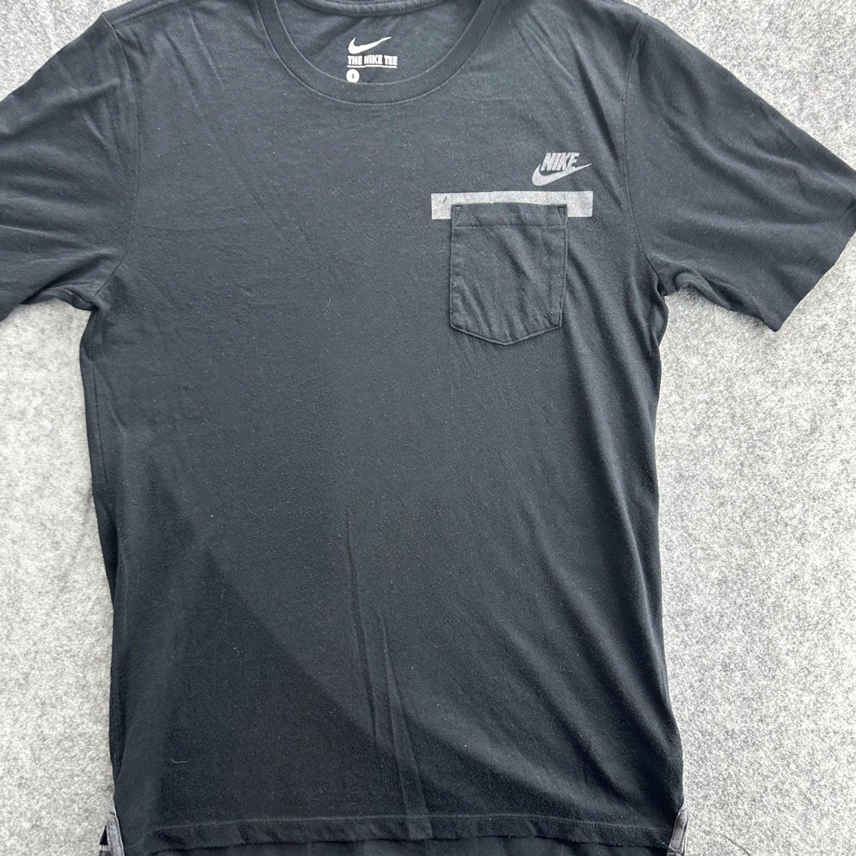 Nike Nike Shirt Mens Small Black Pocket Tee The Nike Tee Tri-Blend Graphic Athletic Size US S / EU 44-46 / 1 - 3 Thumbnail