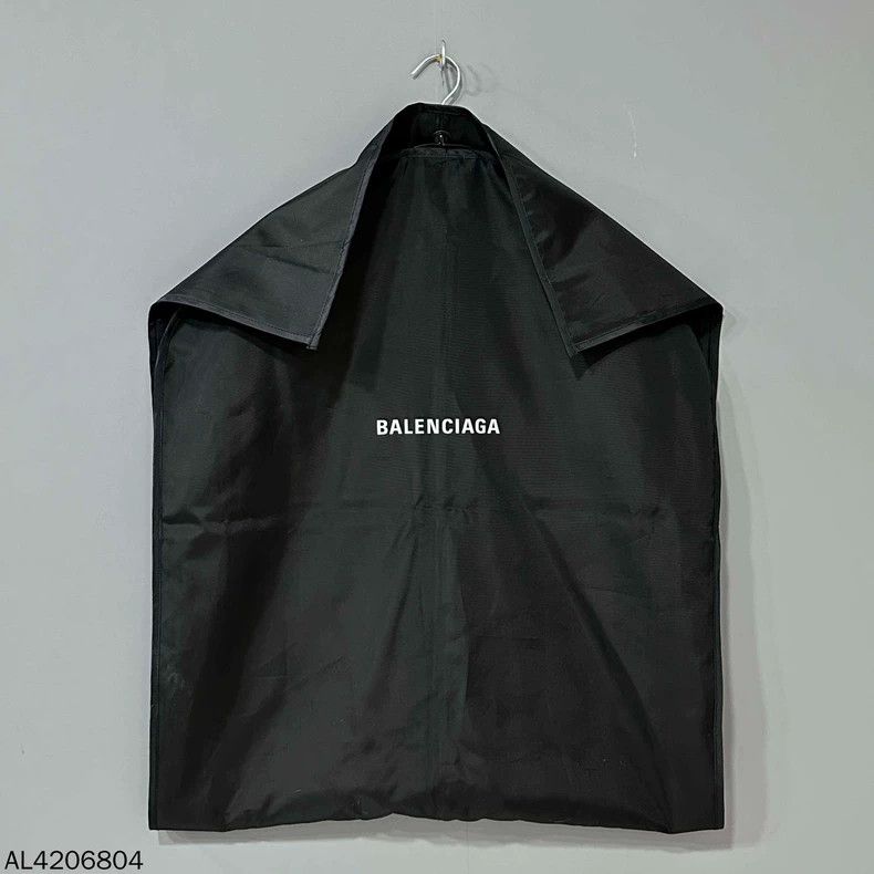 Balenciaga Balenciaga size 34 Striped suit Size L / US 10 / IT 46 - 9 Thumbnail