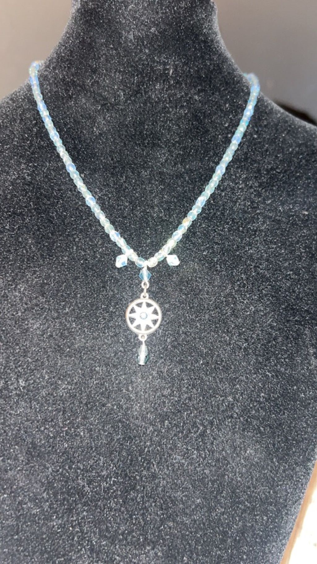 Other Women's Unbranded Beaded Necklace One Size Light Blue Silver Size ONE SIZE - 3 Thumbnail