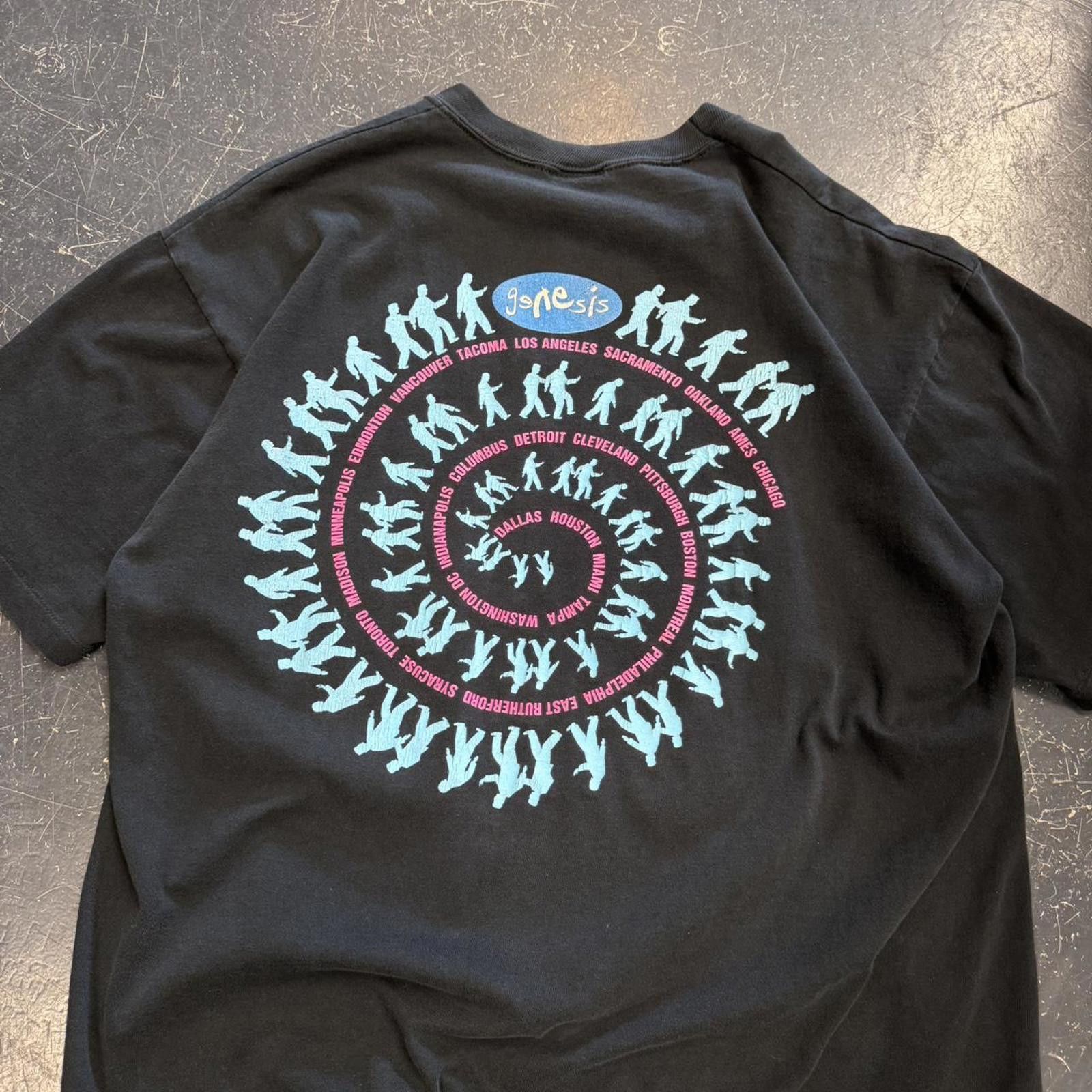 Band Tees Vintage 1992 Genesis We Can’t Dance Tour Tee Size US XL / EU 56 / 4 - 7 Thumbnail